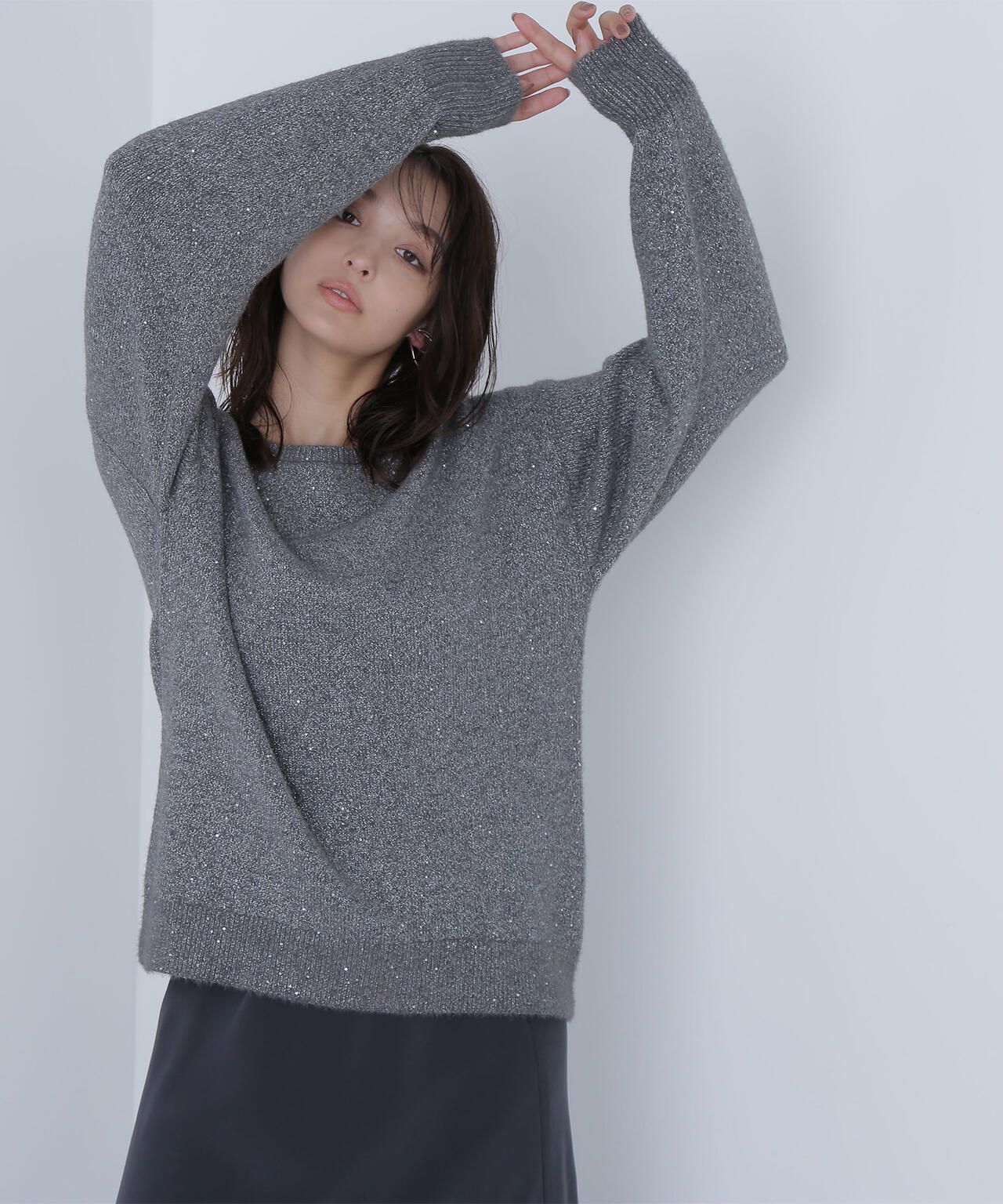 スパンコールフェザーラメニット