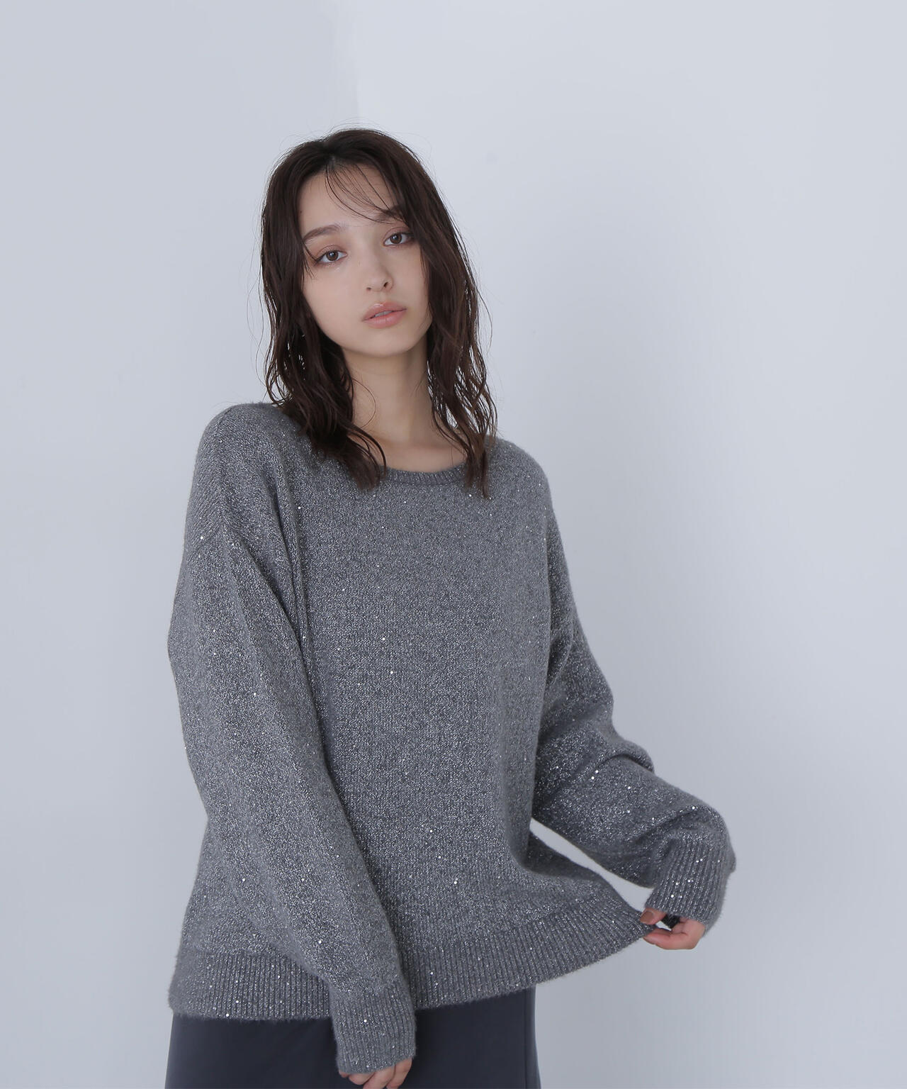 スパンコールフェザーラメニット