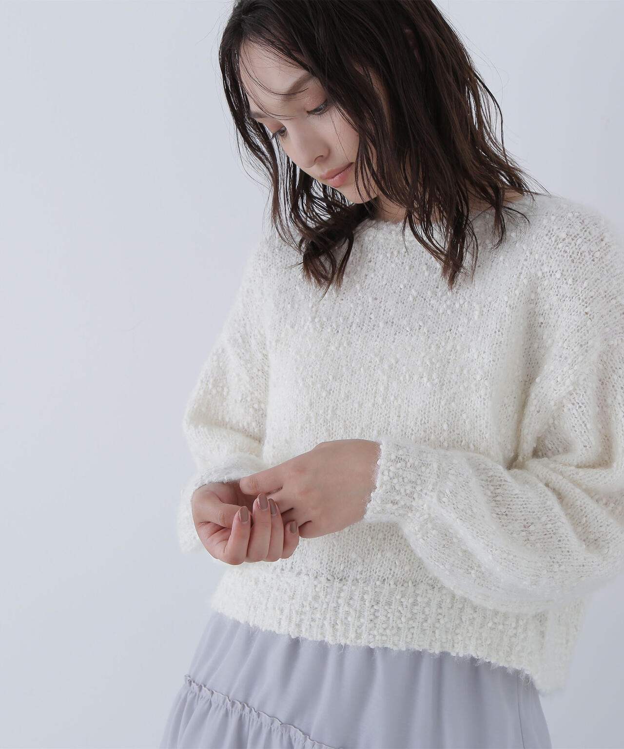 フェザーネップニット