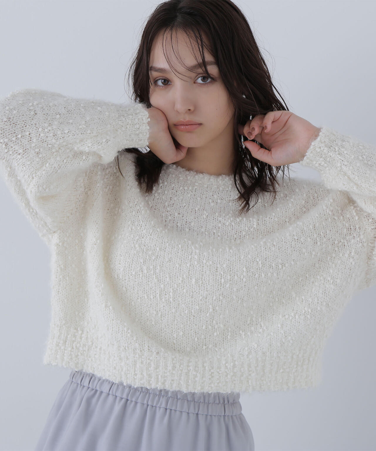 フェザーネップニット