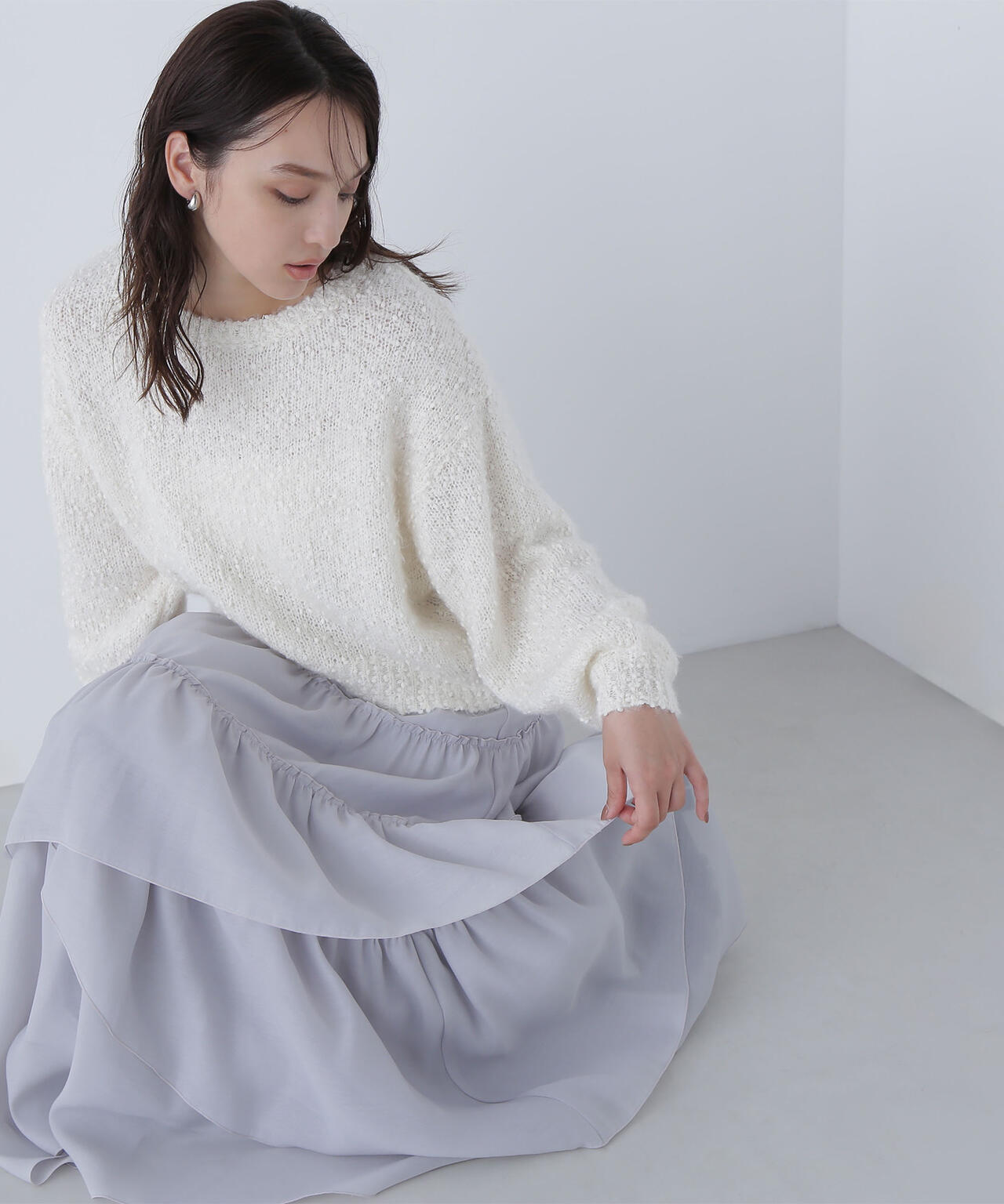 フェザーネップニット