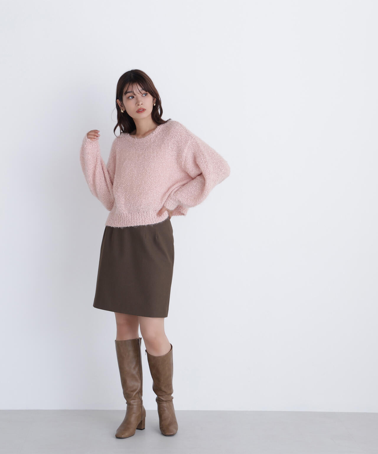 フェザーネップニット