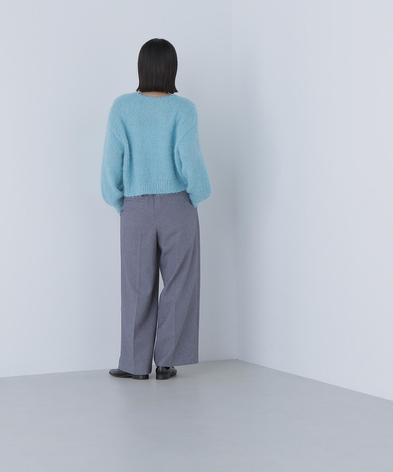 フェザーネップニット