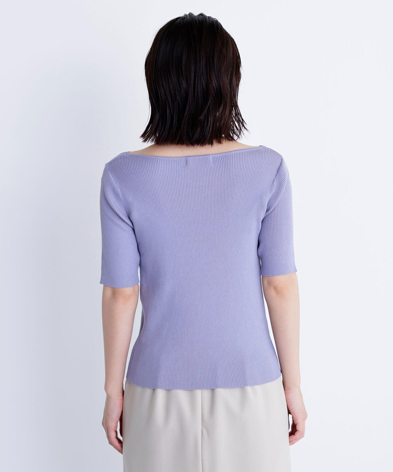 ツイストドレープニット