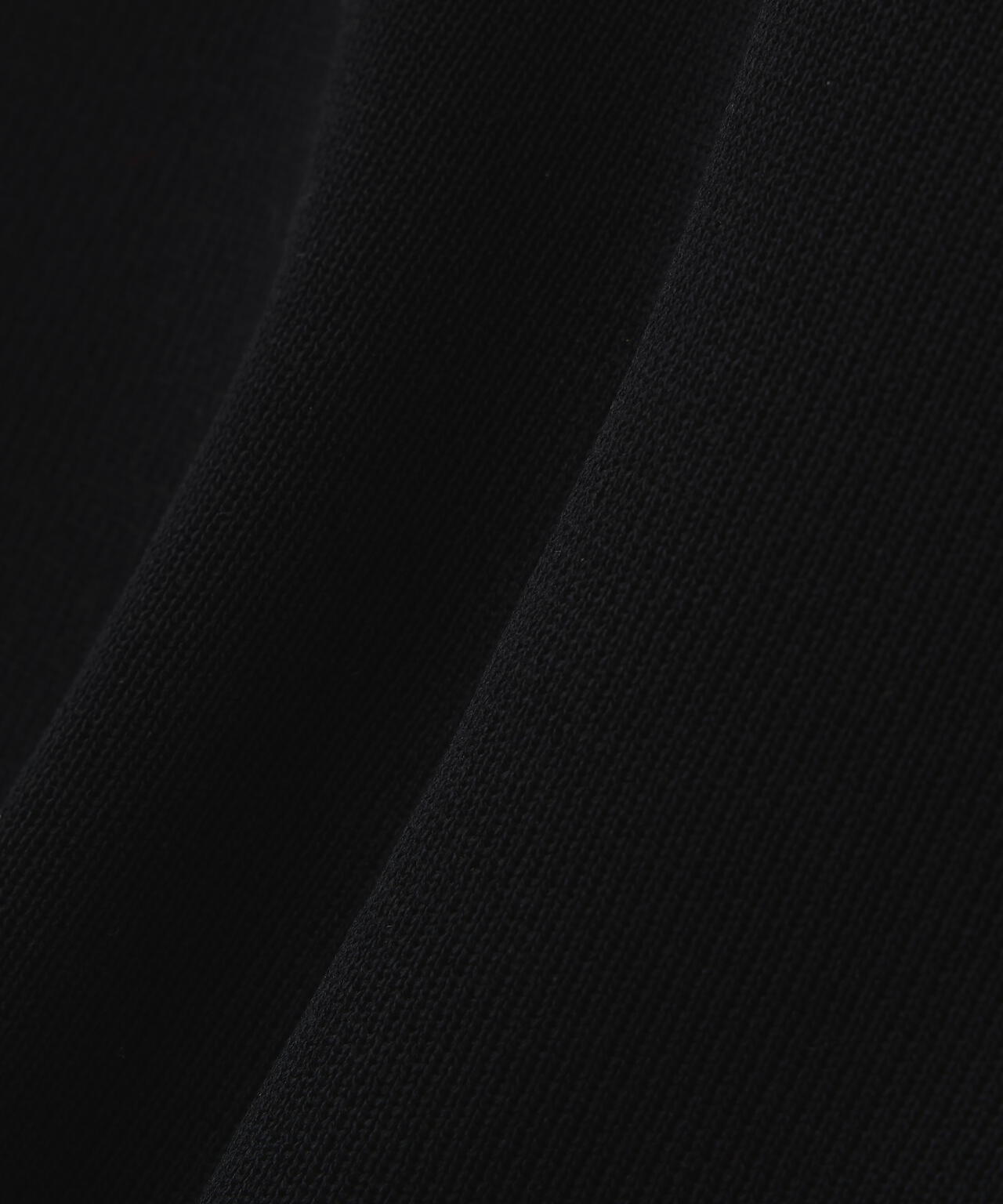 オフショルフリルリボンニット