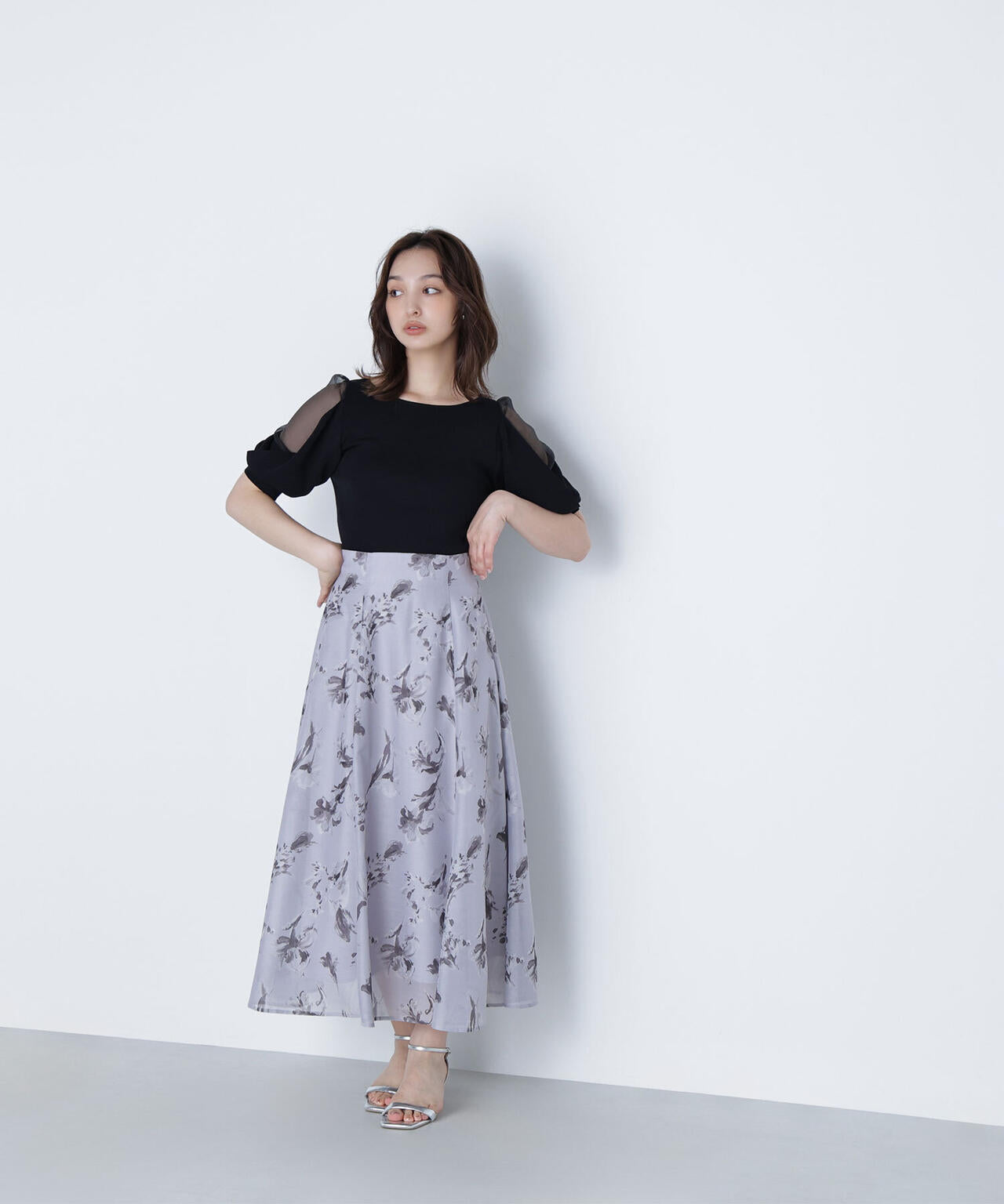 シアーレイヤースリーブニット