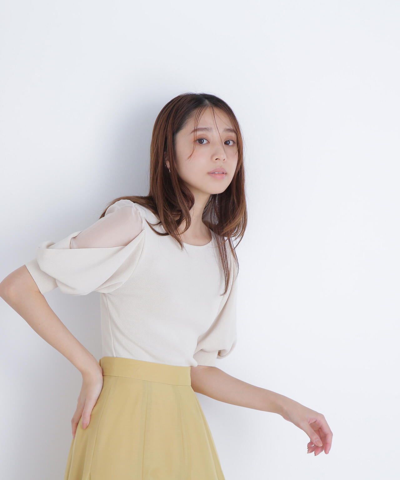 シアーレイヤースリーブニット