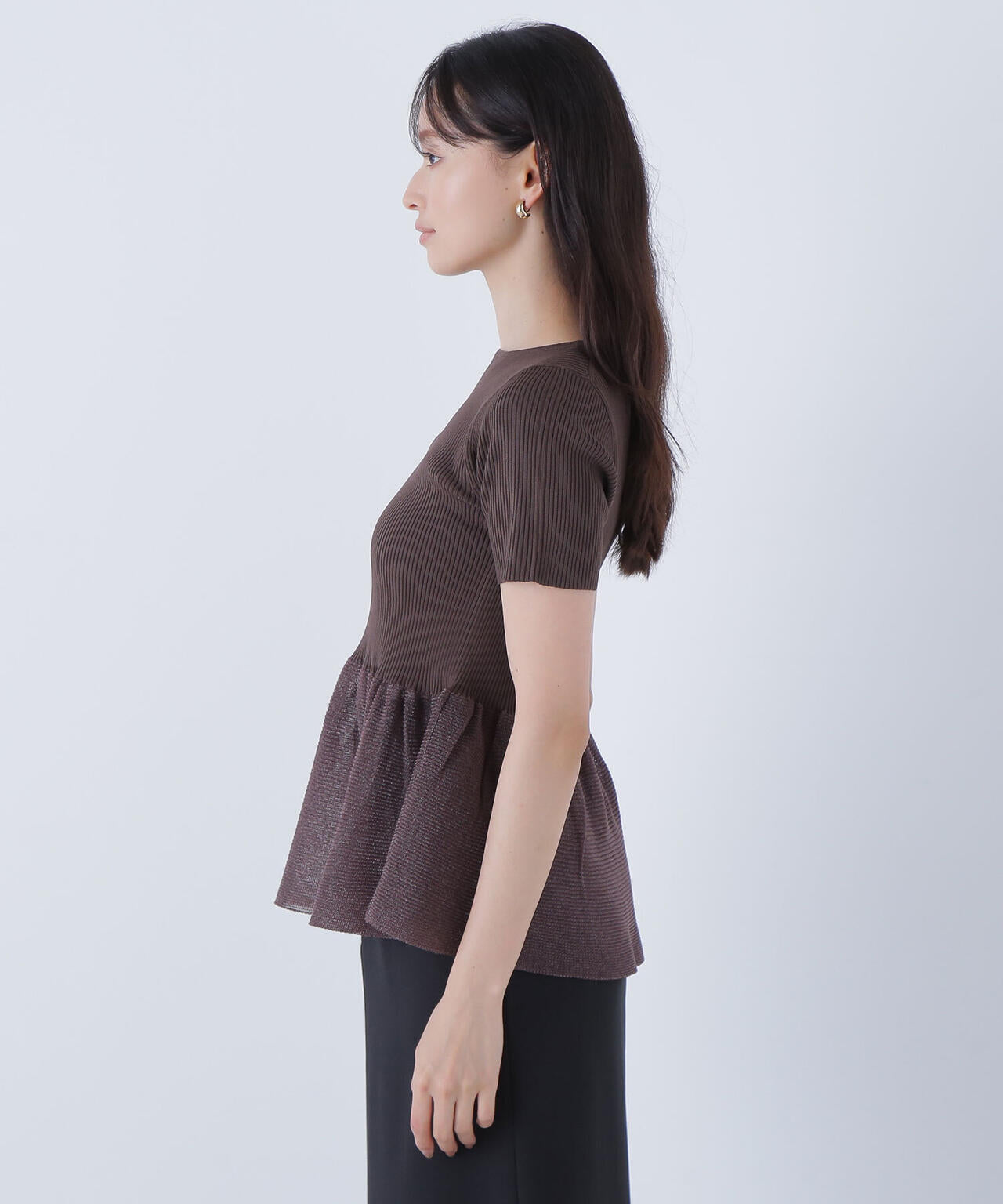 シアーペプラムフォルムニット