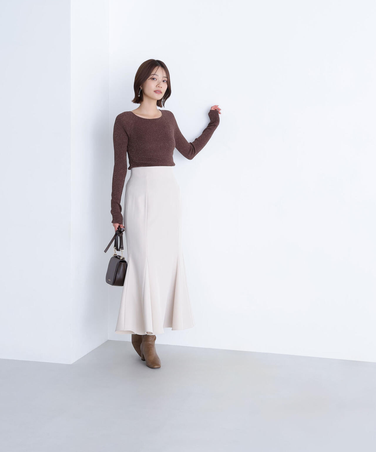 ラメリブボートネックニット