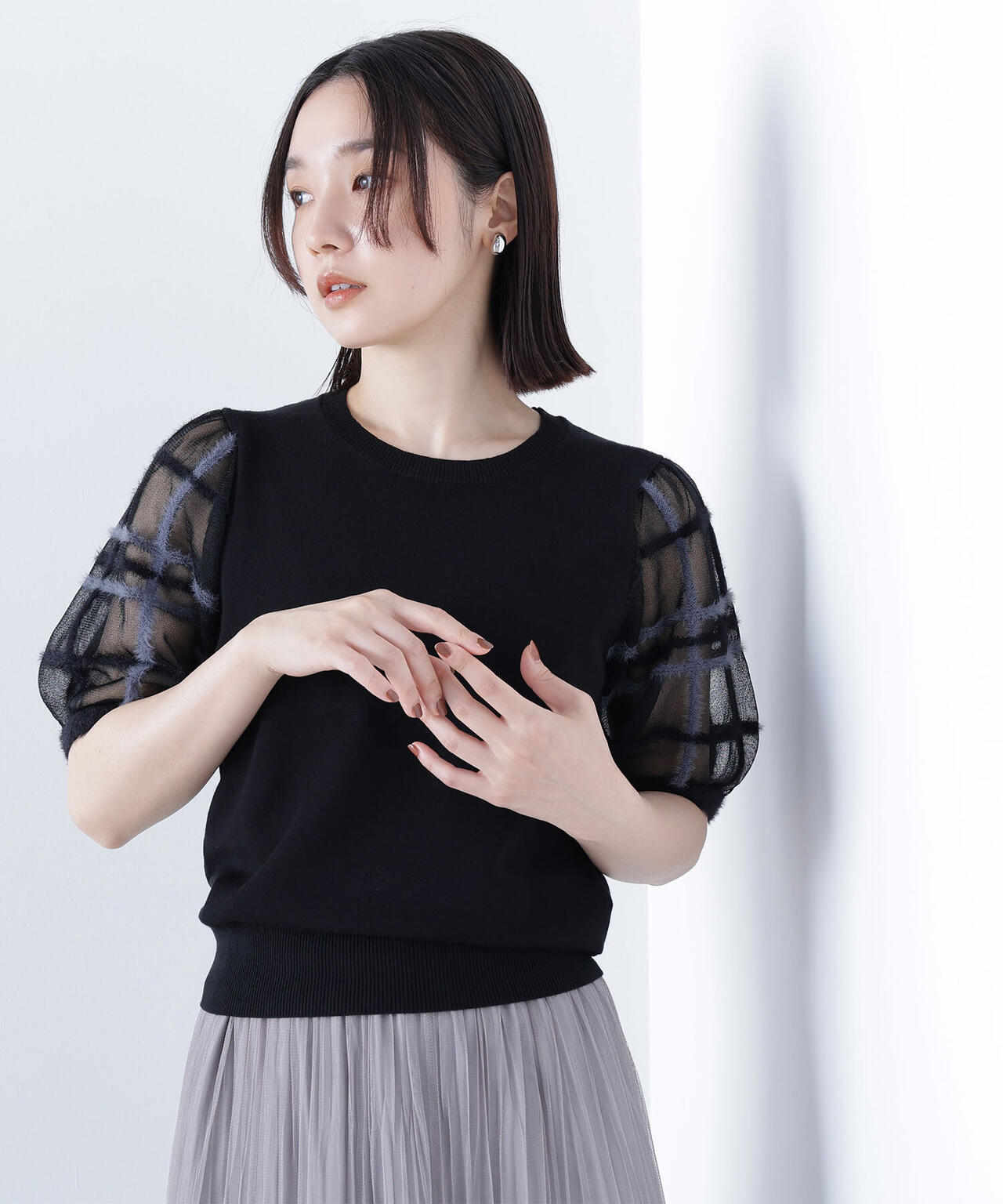 シアーチェックスリーブニット