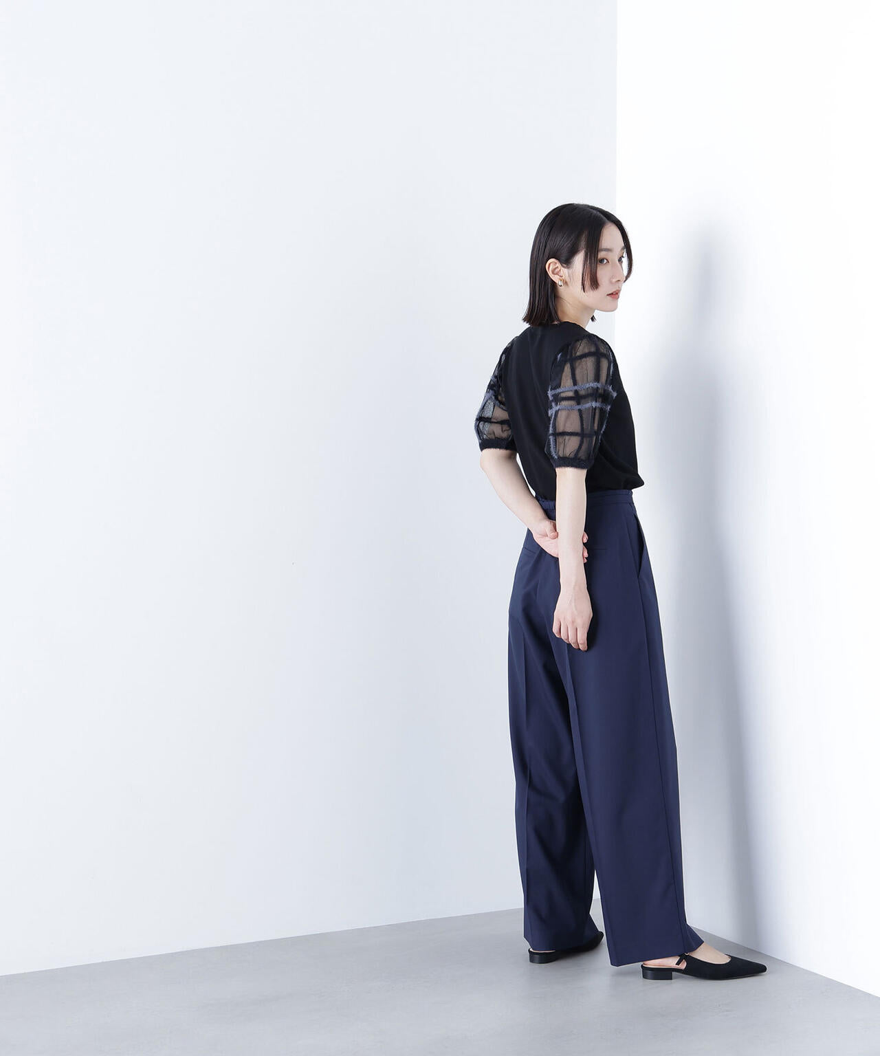 シアーチェックスリーブニット