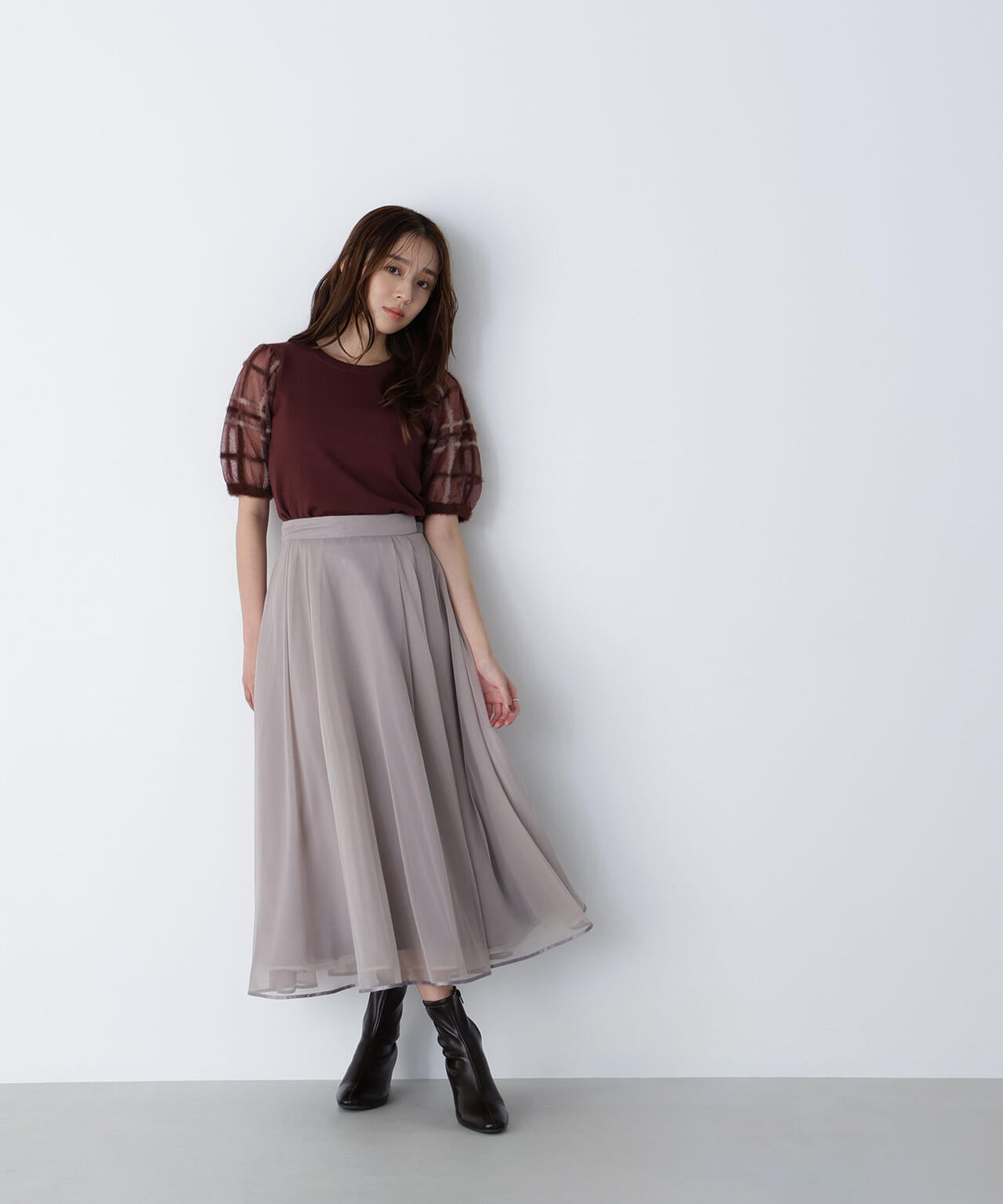 シアーチェックスリーブニット