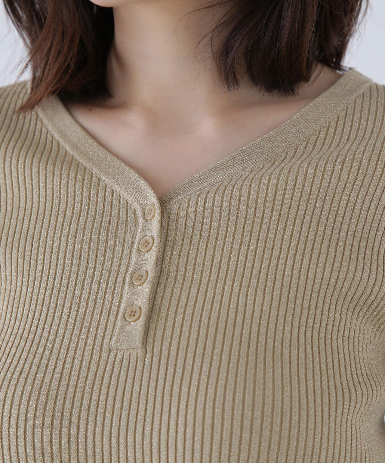 フロントボタンラメリブニット