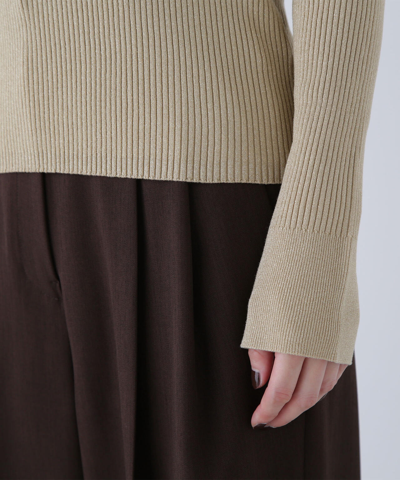 フロントボタンラメリブニット