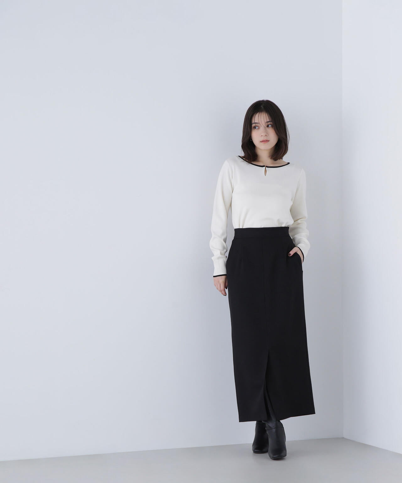 メタルポイントバイカラーニット