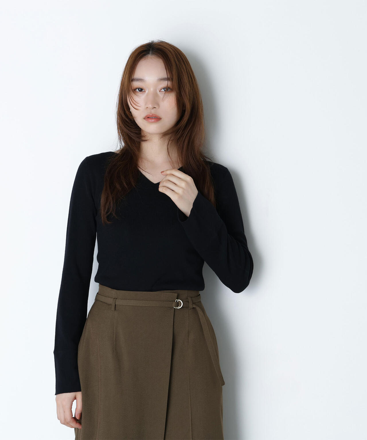 ニュアンスネックフレアスリーブニット