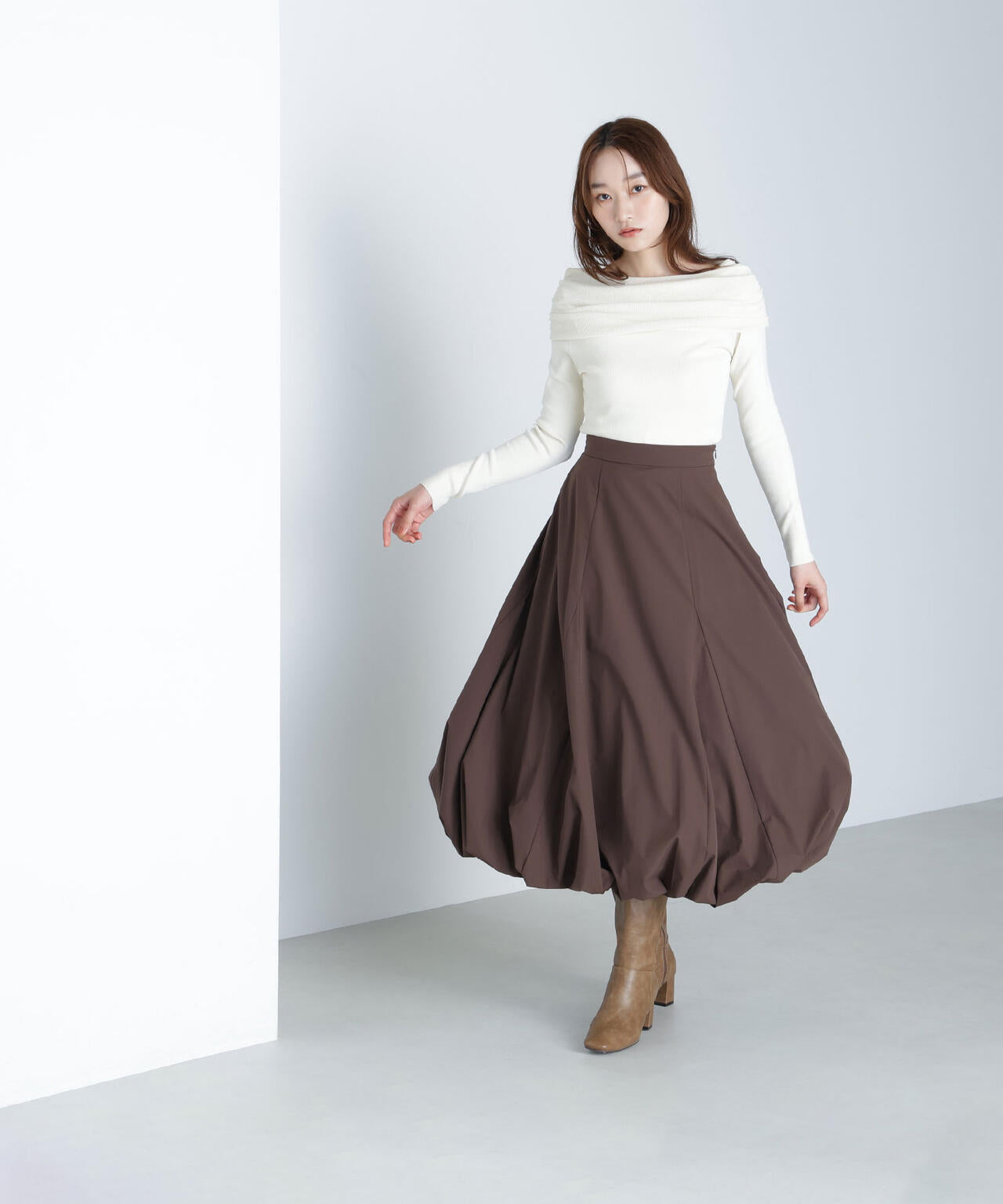 オフショルコンパクトニット