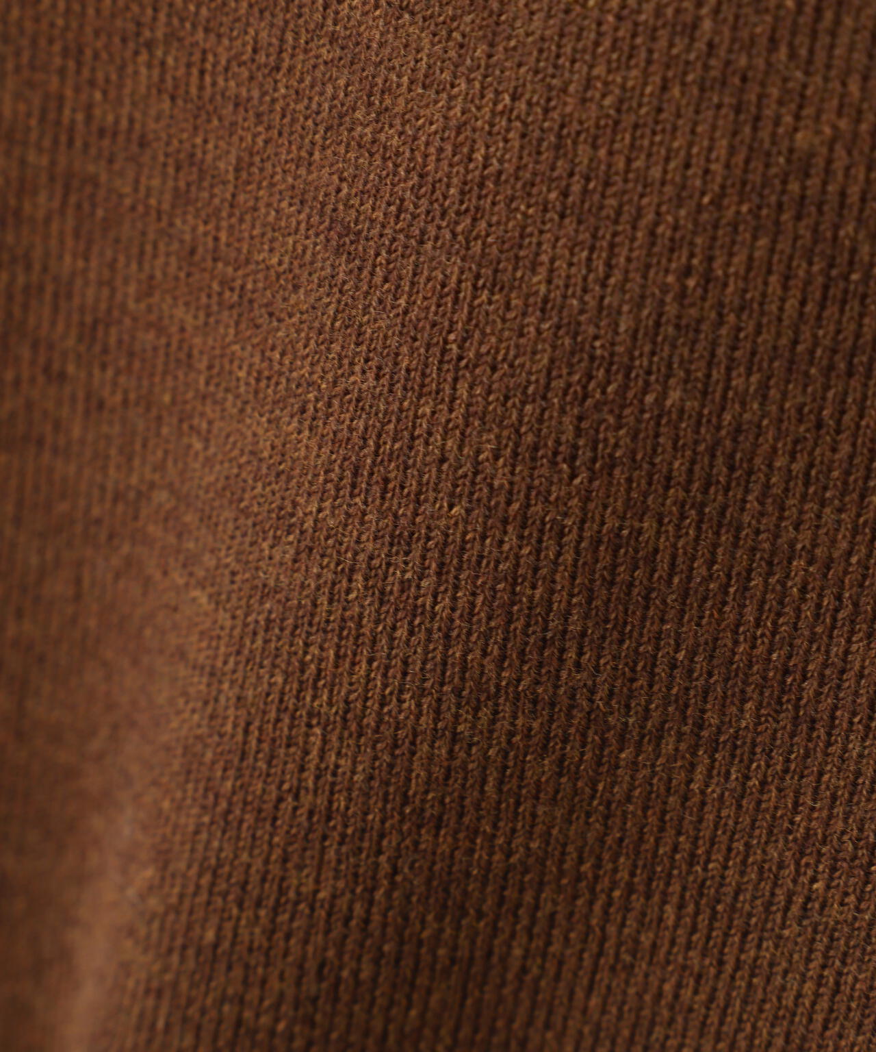 オフショルコンパクトニット