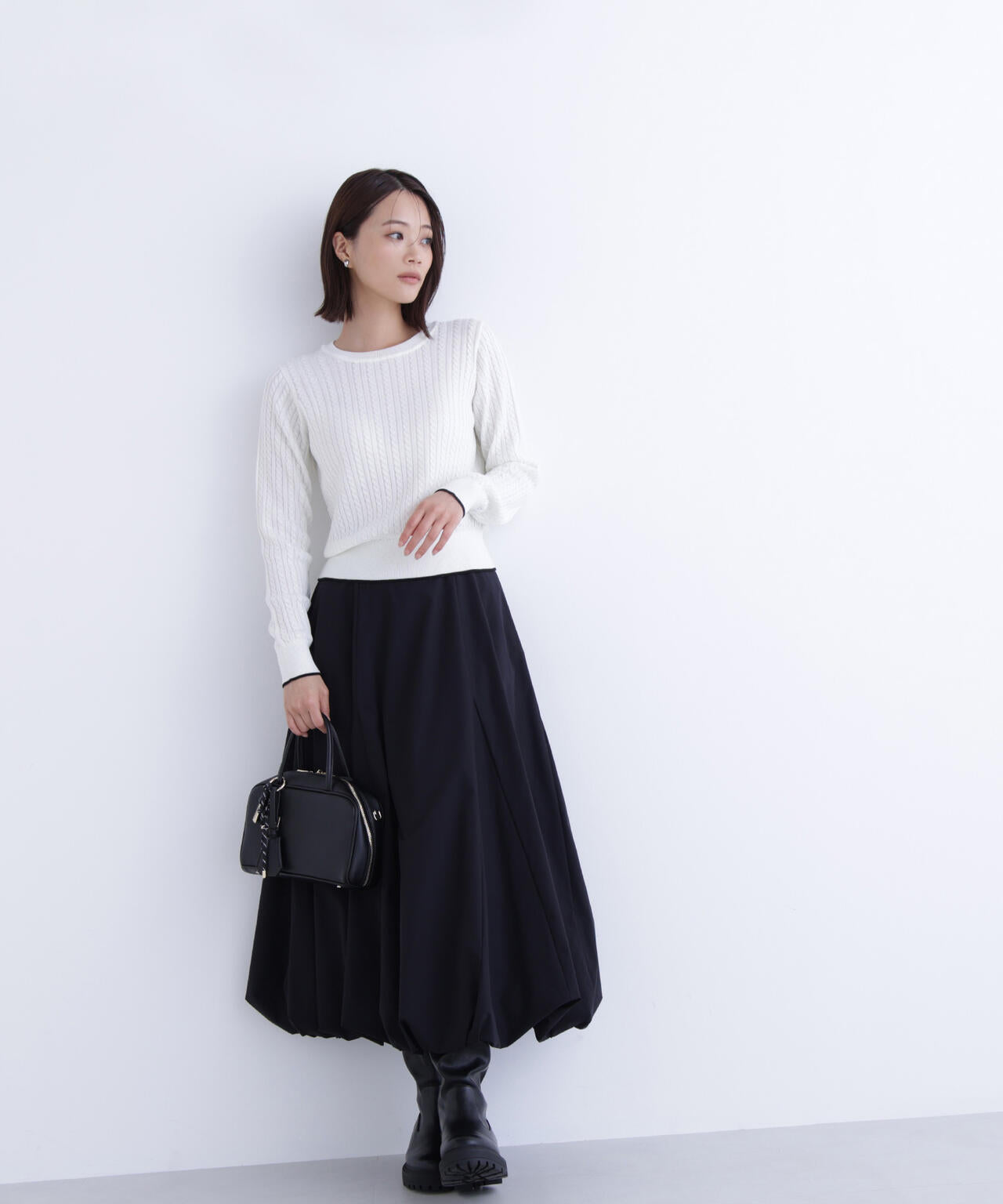 バイカラーラインミニケーブルニット