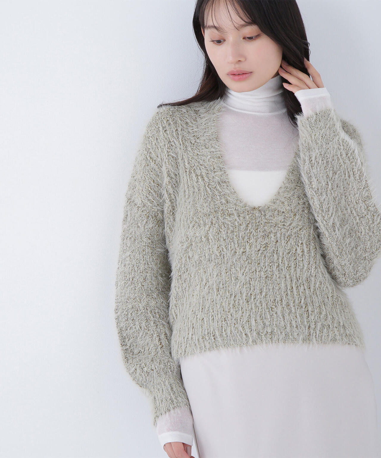 【Oggi掲載】キーネックシャギーラメニット