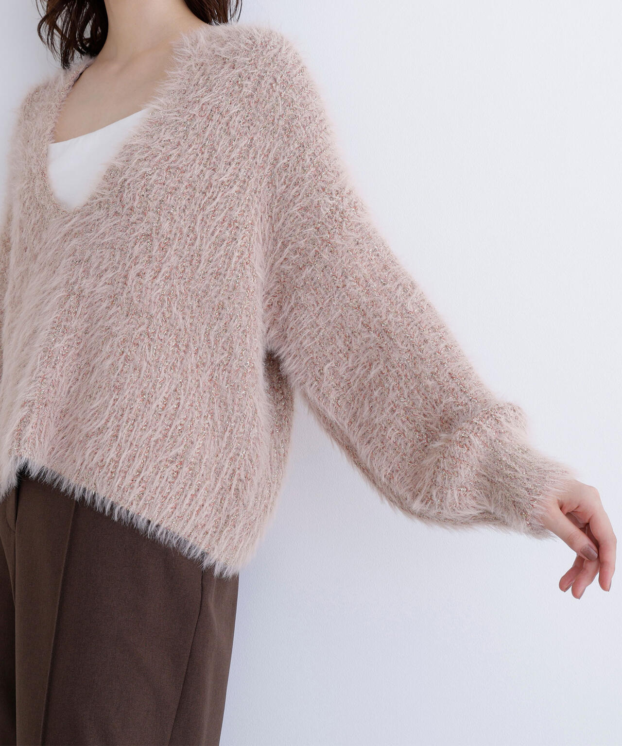 【Oggi掲載】キーネックシャギーラメニット