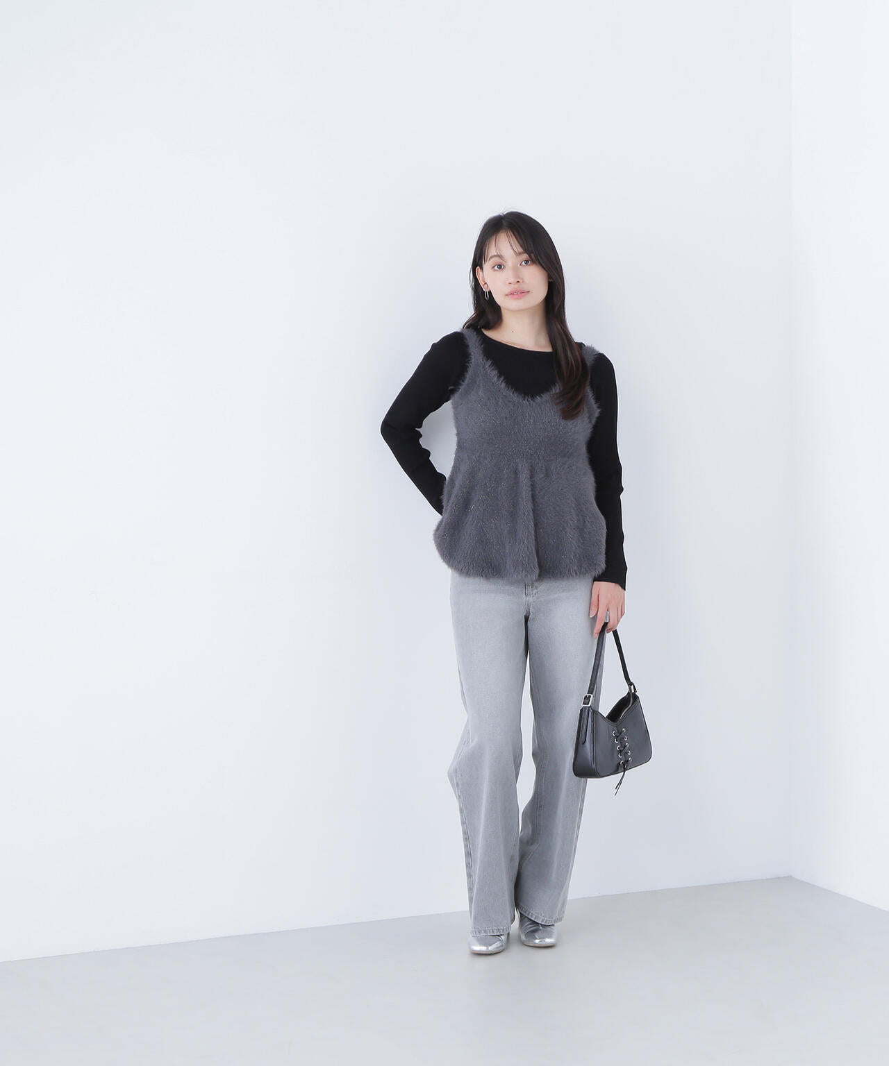 ヘアリーペプラムキャミセットニット