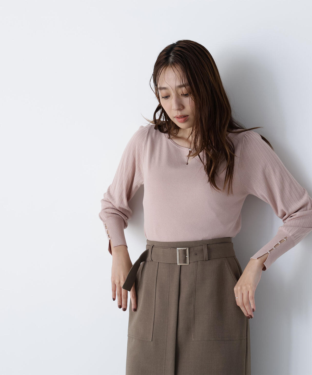 ビジュースリットプリーツニット