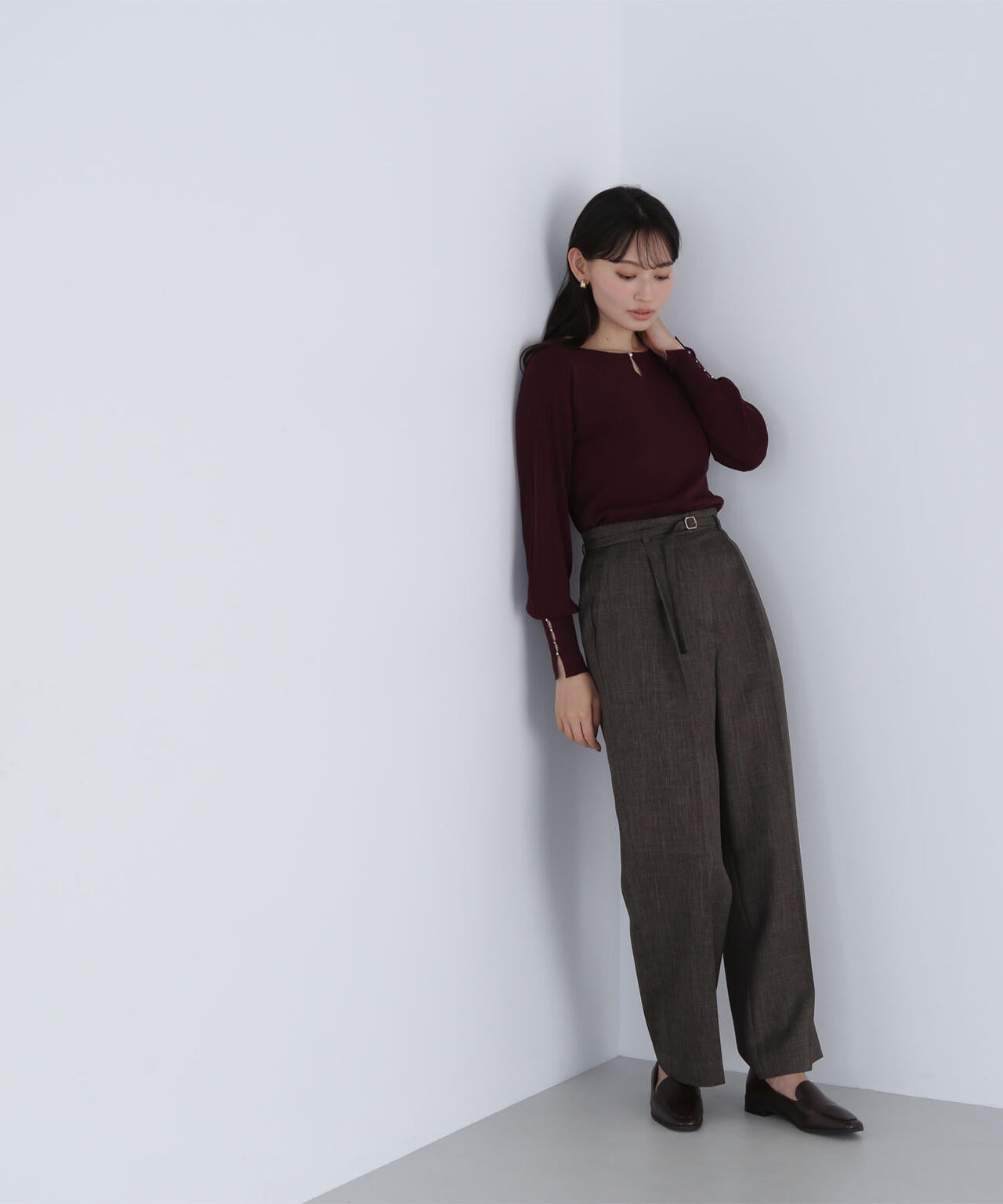 ビジュースリットプリーツニット