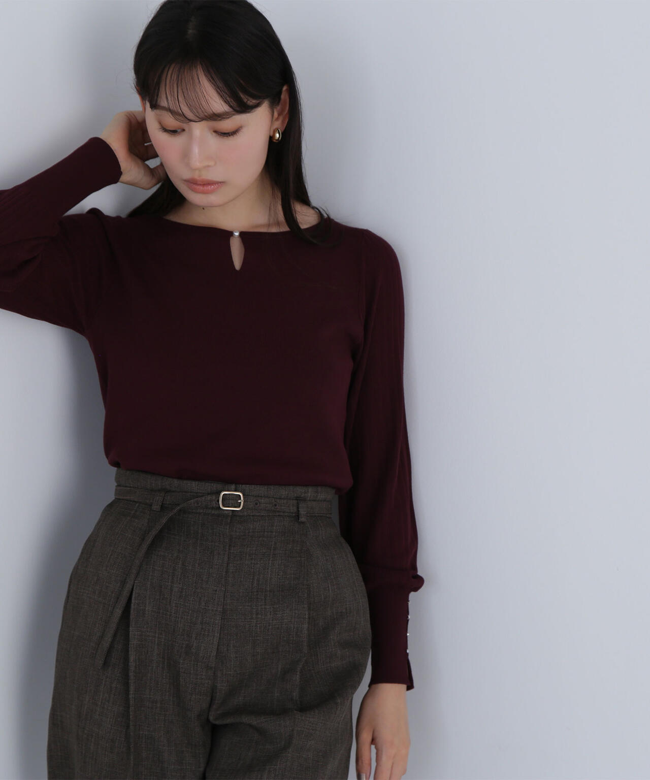 ビジュースリットプリーツニット