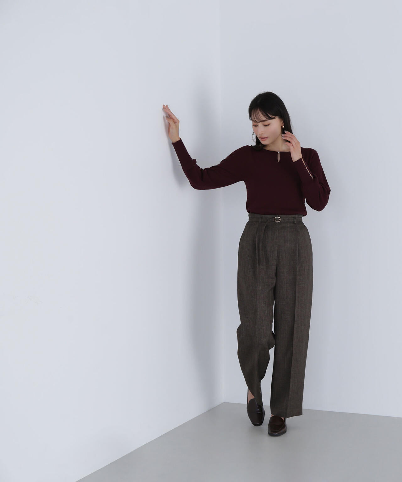 ビジュースリットプリーツニット