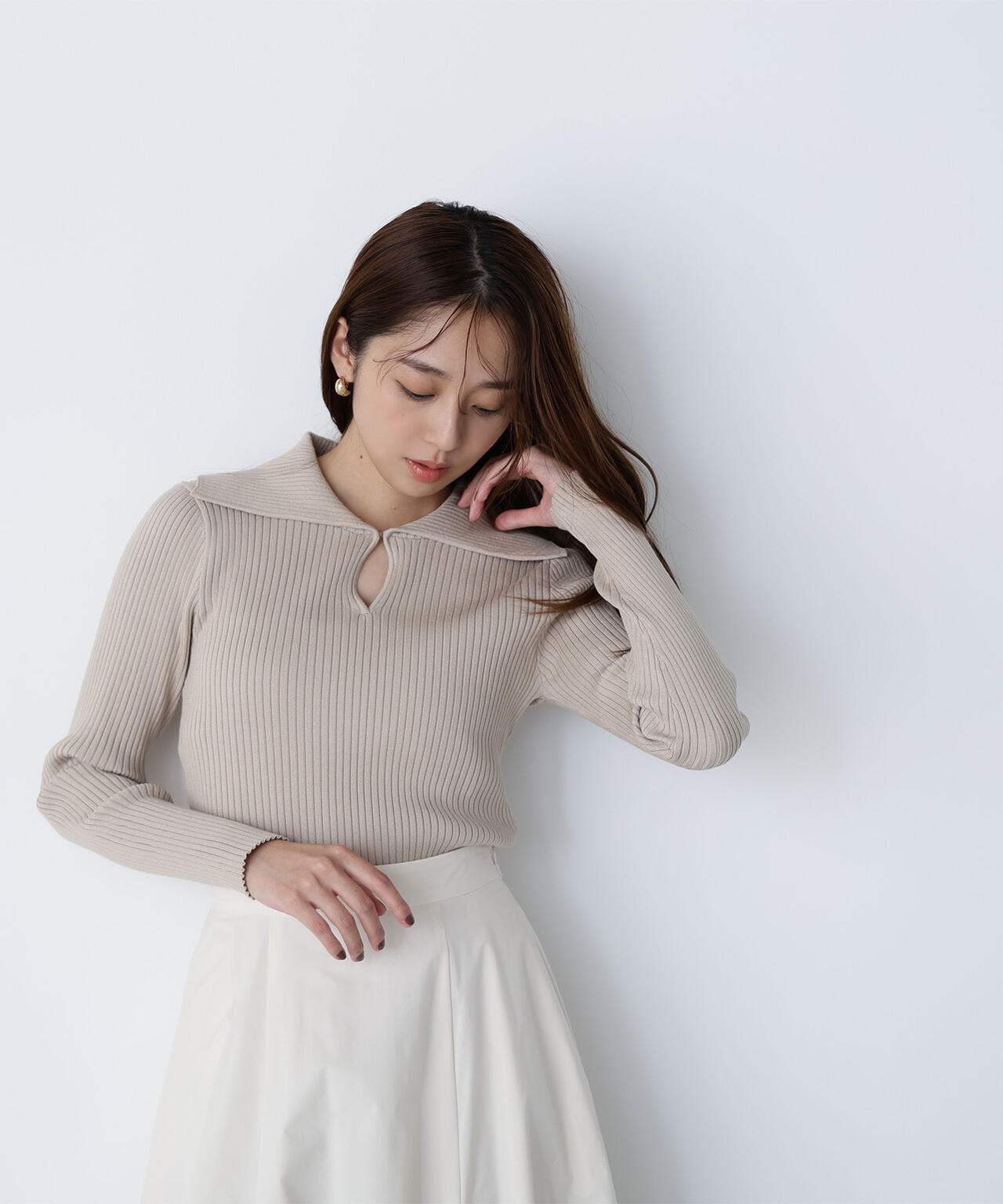 襟付コンパクトリブニット