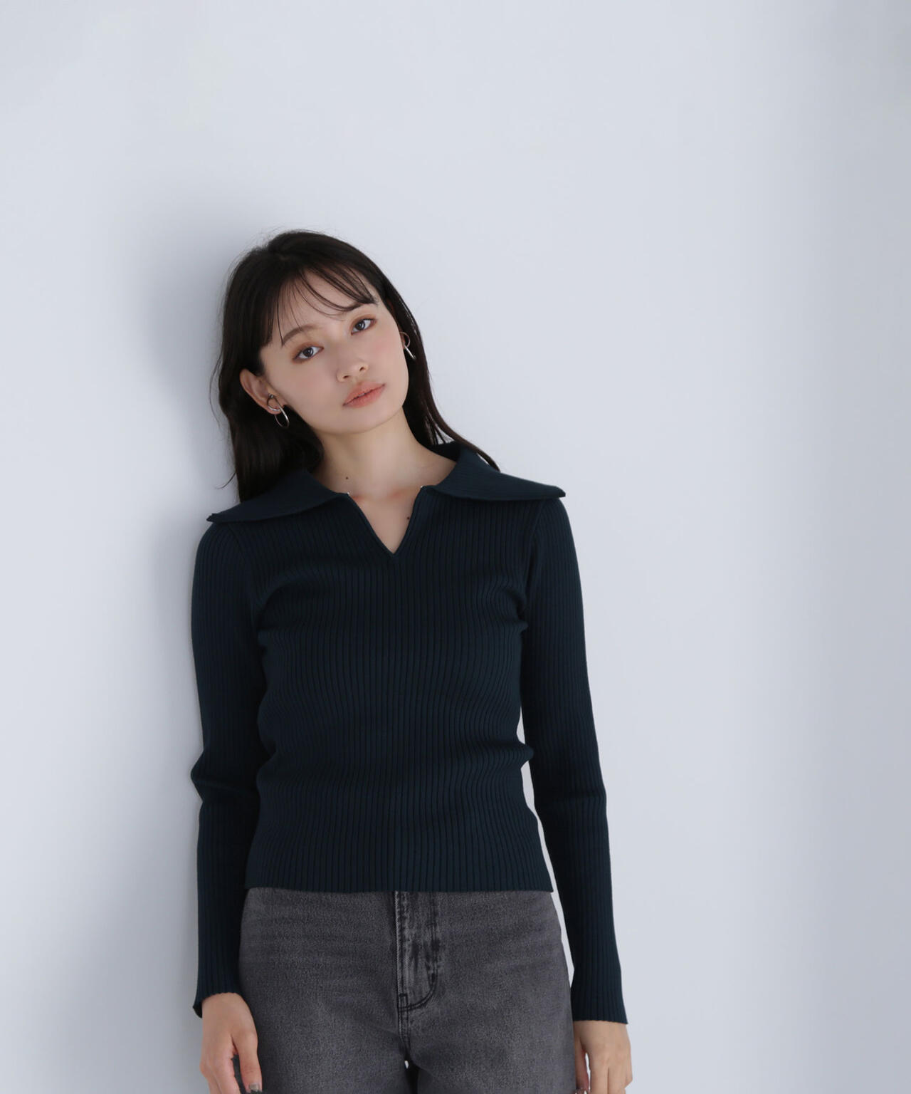 襟付コンパクトリブニット