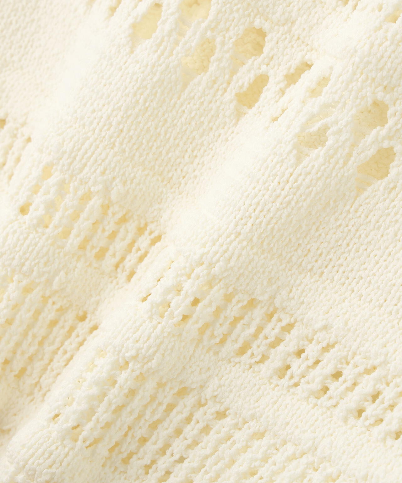 透かし編みリボンスリーブニット