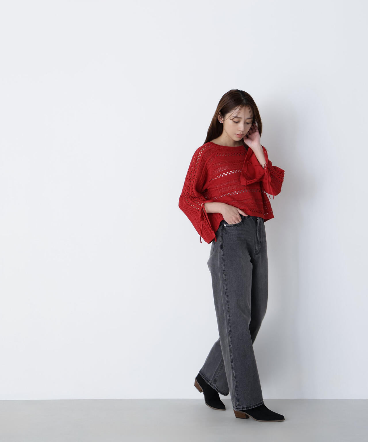 透かし編みリボンスリーブニット