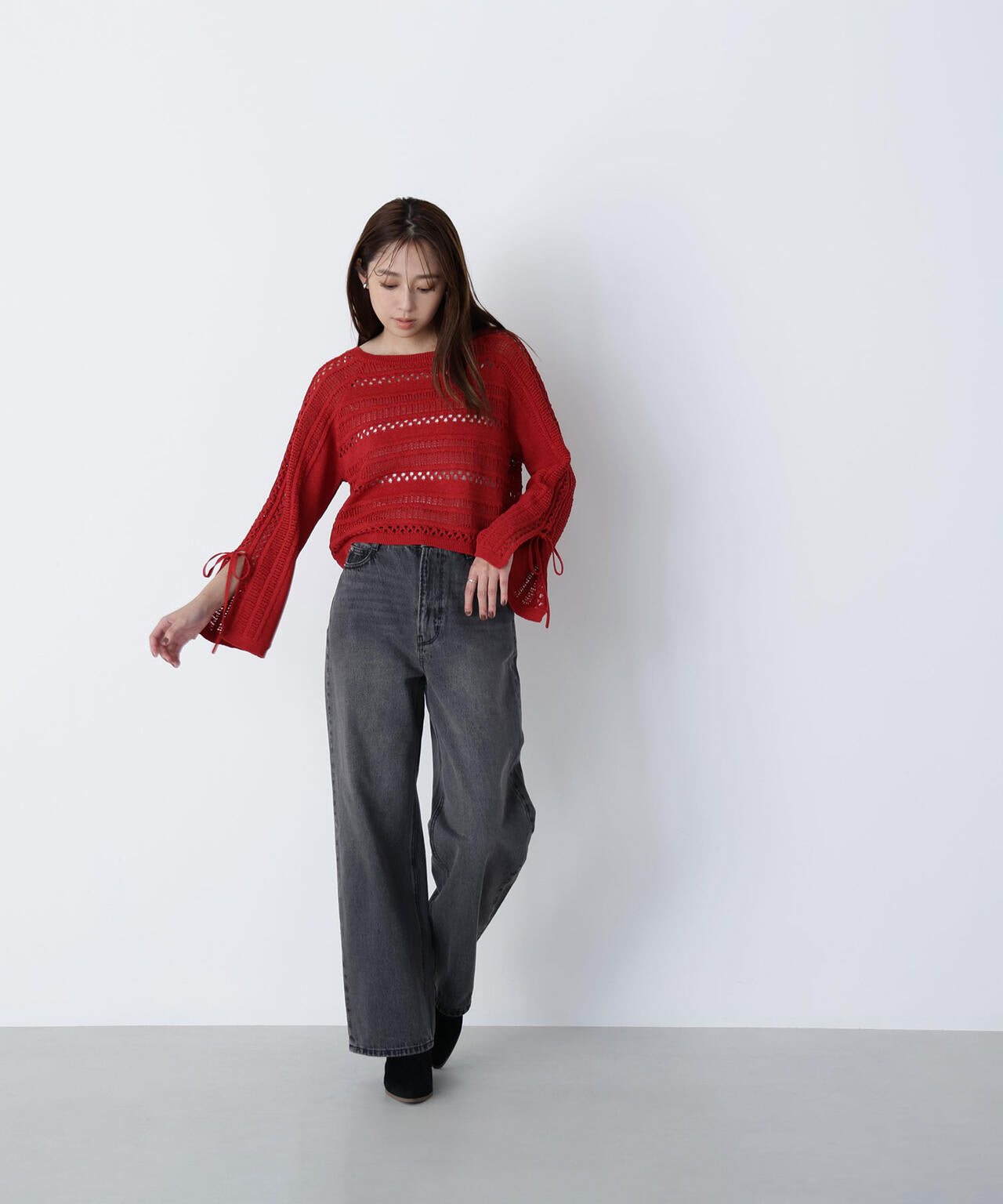 透かし編みリボンスリーブニット