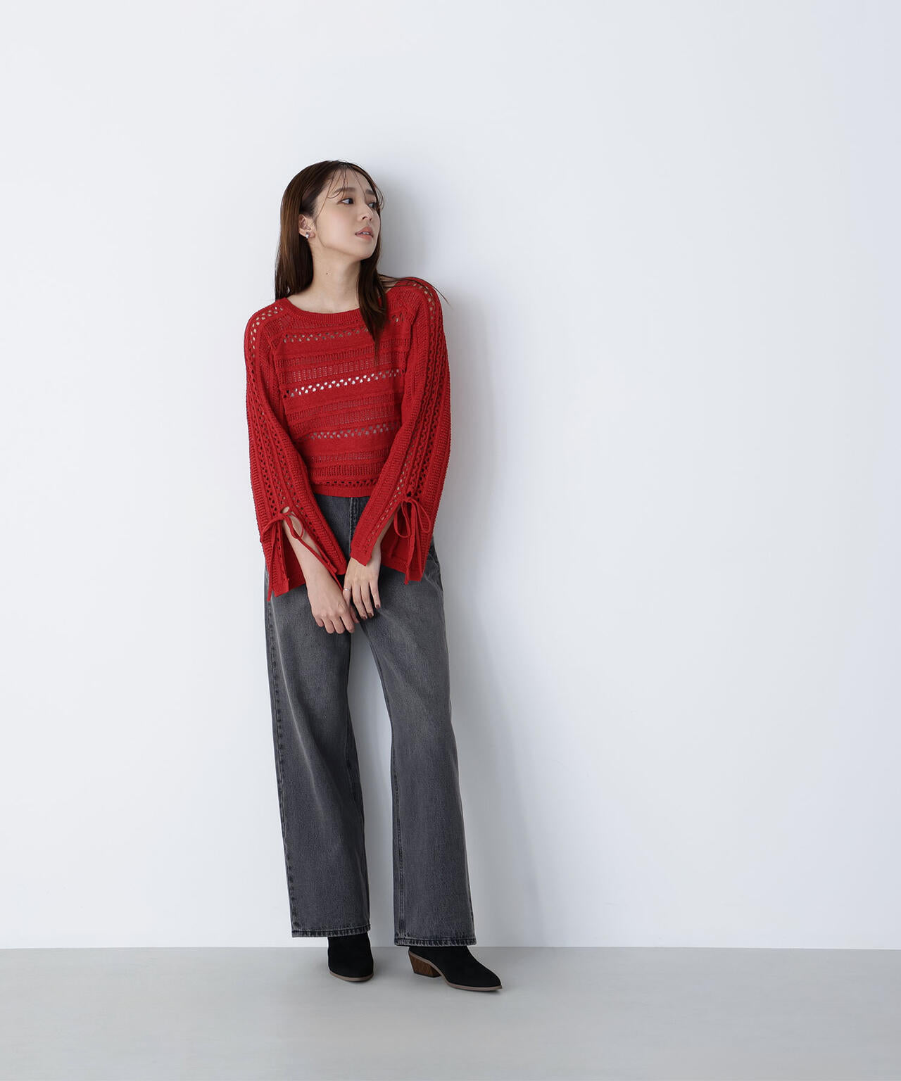 透かし編みリボンスリーブニット