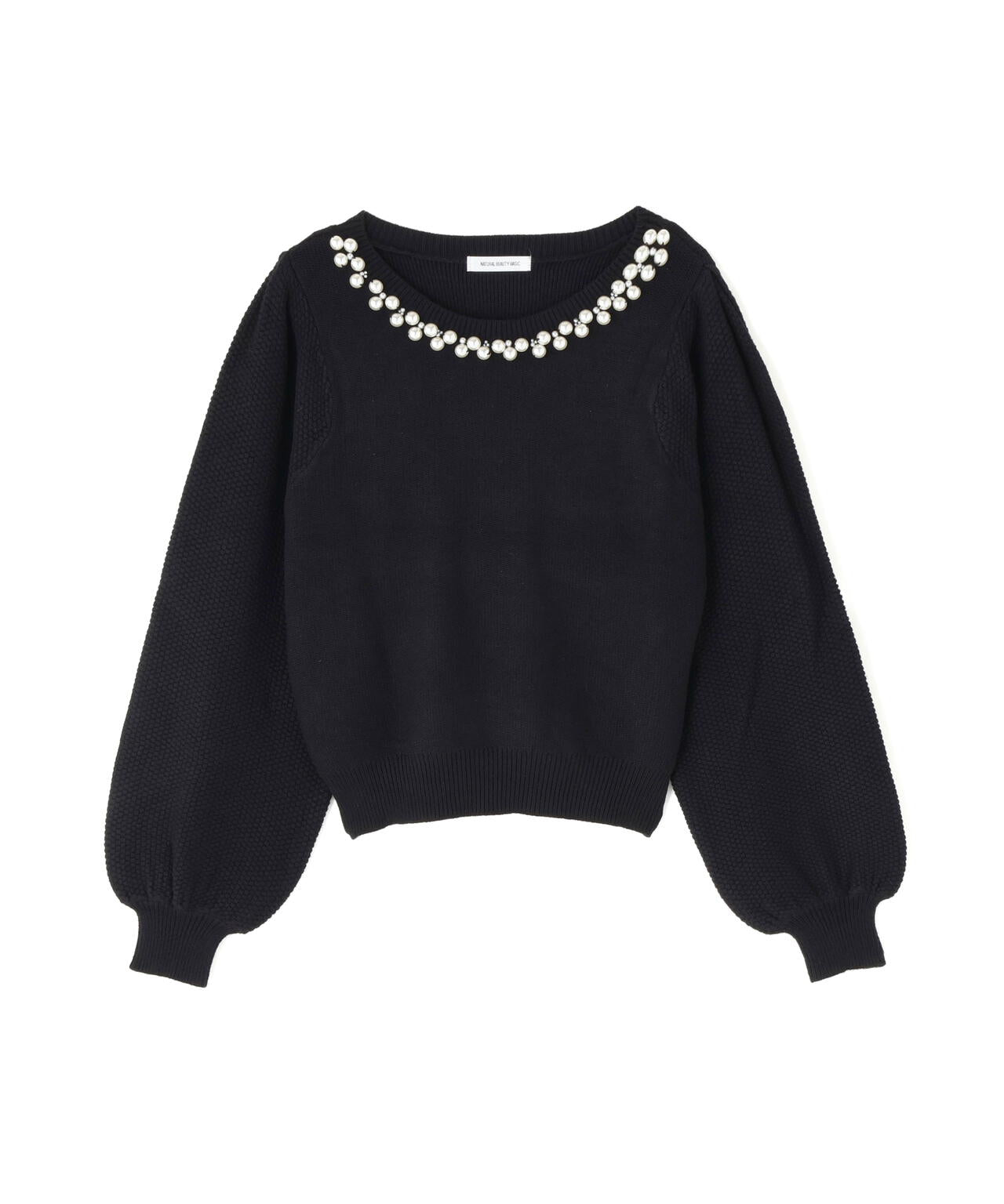 パールネックニット