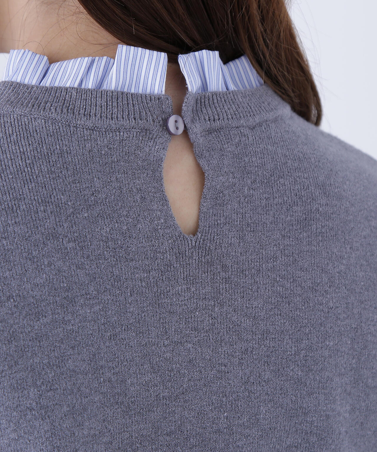 ストライプフリルネックニット