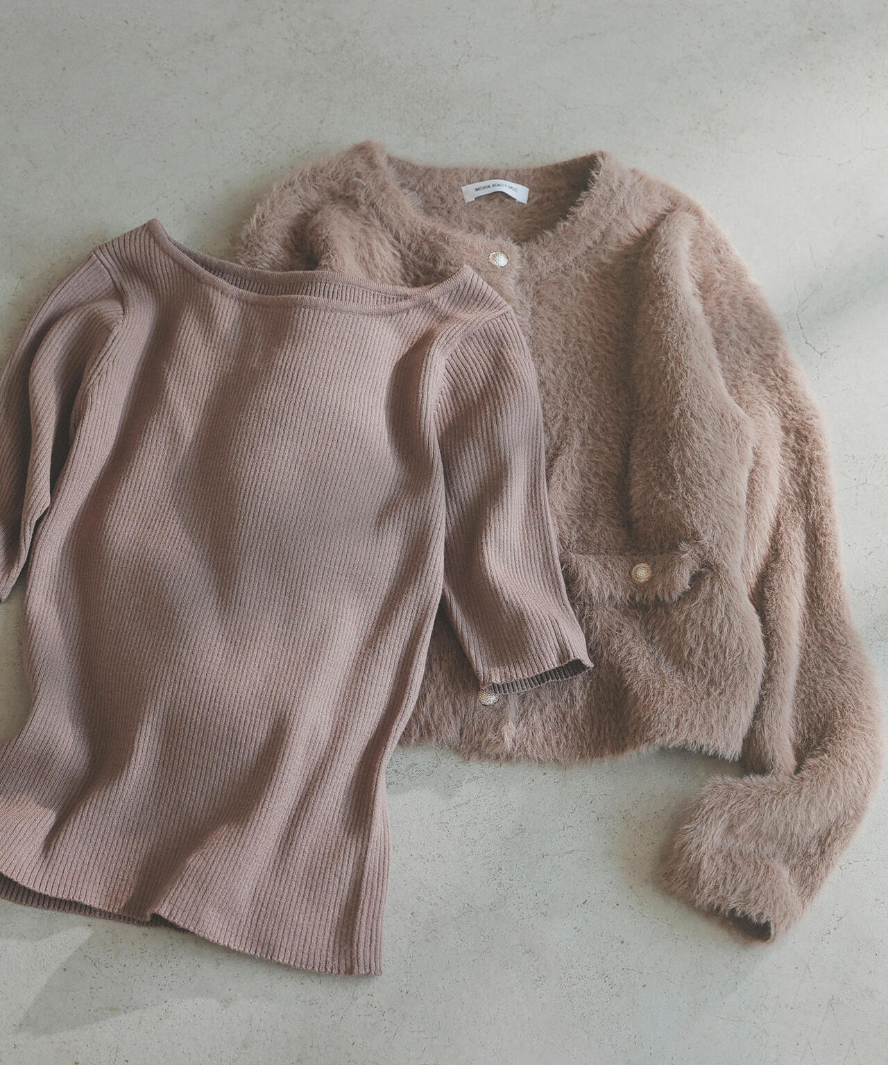 【sweet掲載】【ちょうど、いい服】“ふわ&リブ”アンサンブルニット