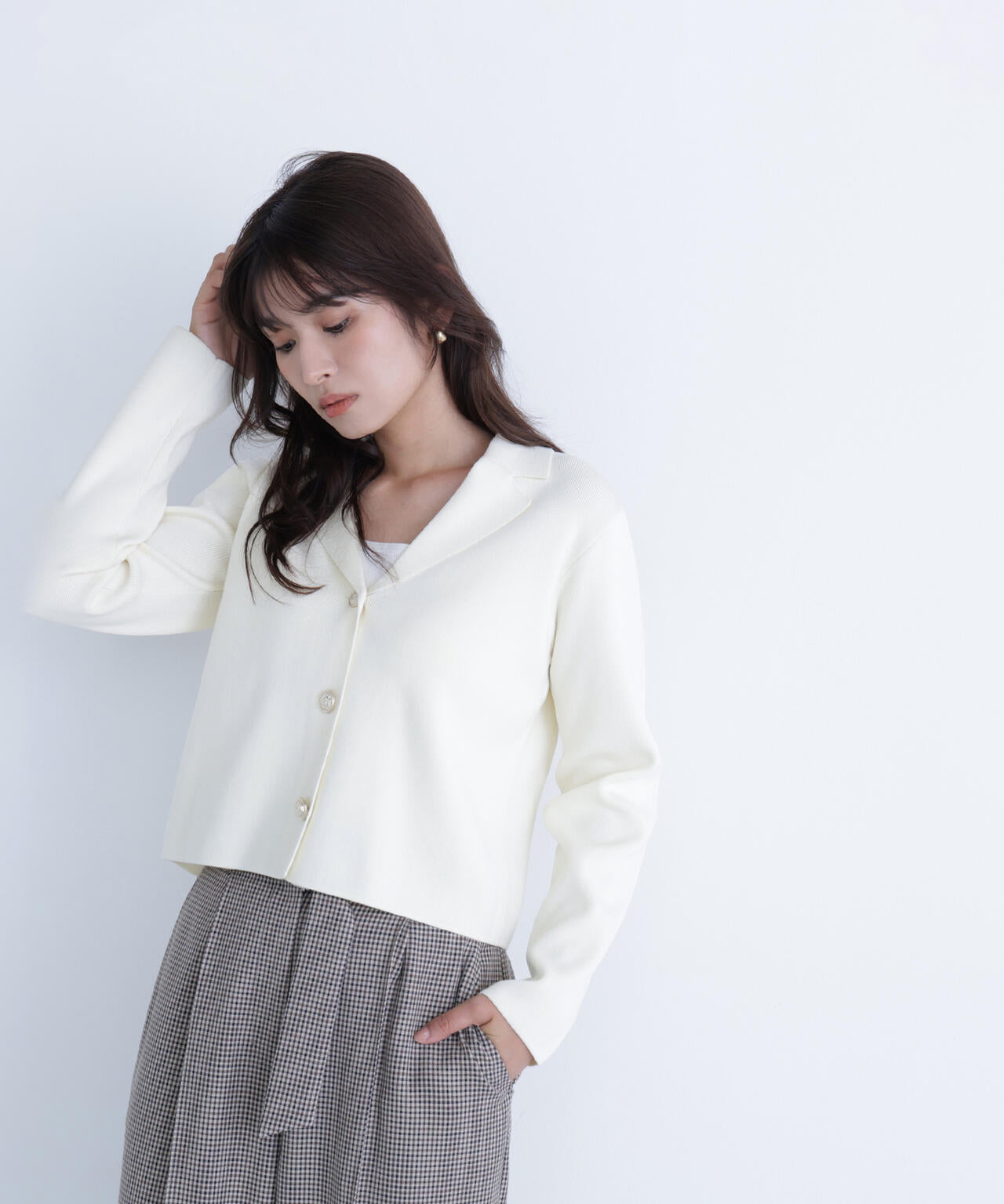 襟付きメタルボタンニットジャケット