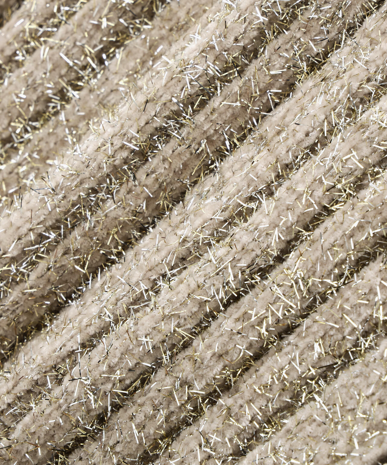 ラメシャギージップニット