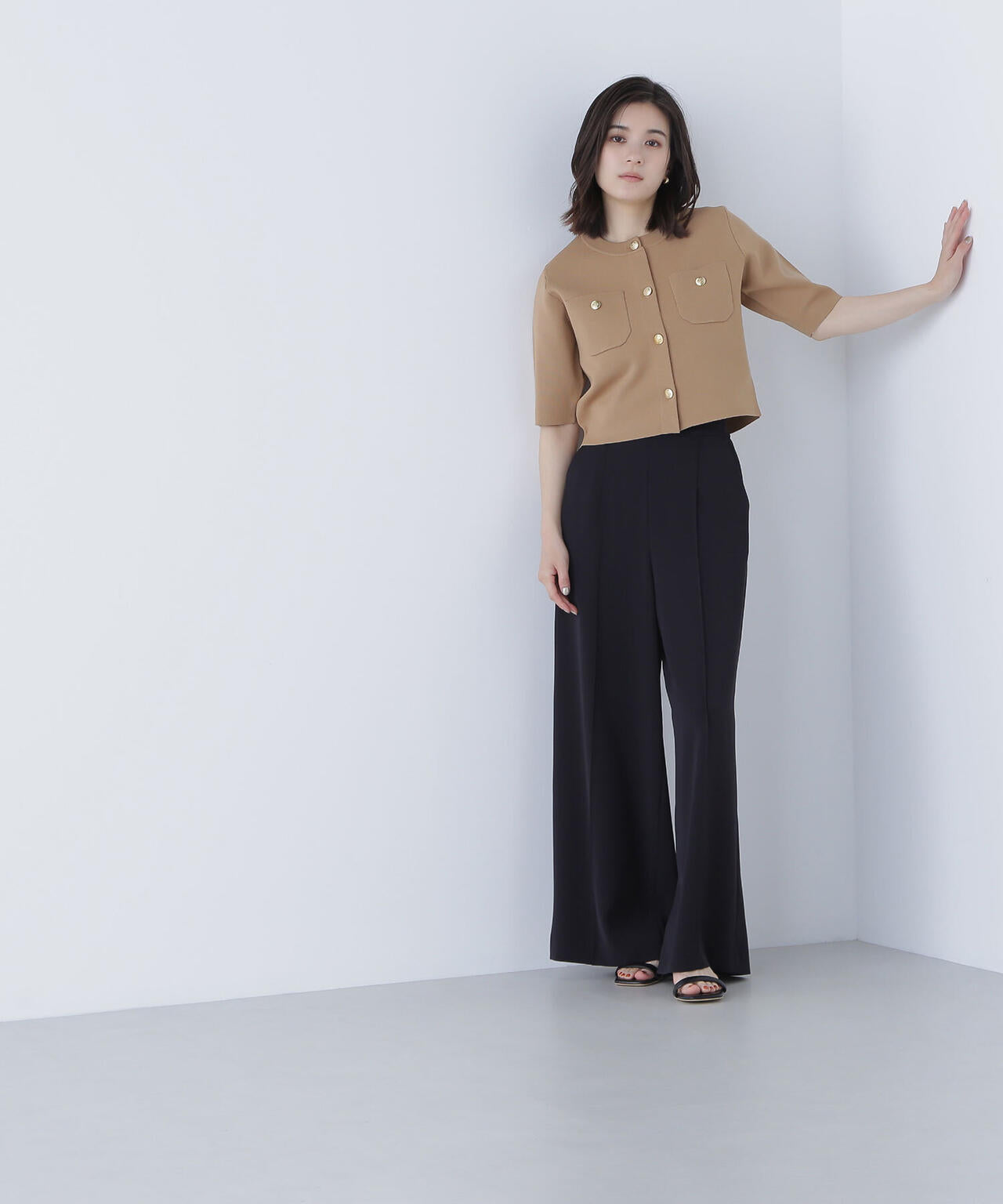 efe4cf69-67ff-5b55-903b-ffd7c68bfe8c_Image