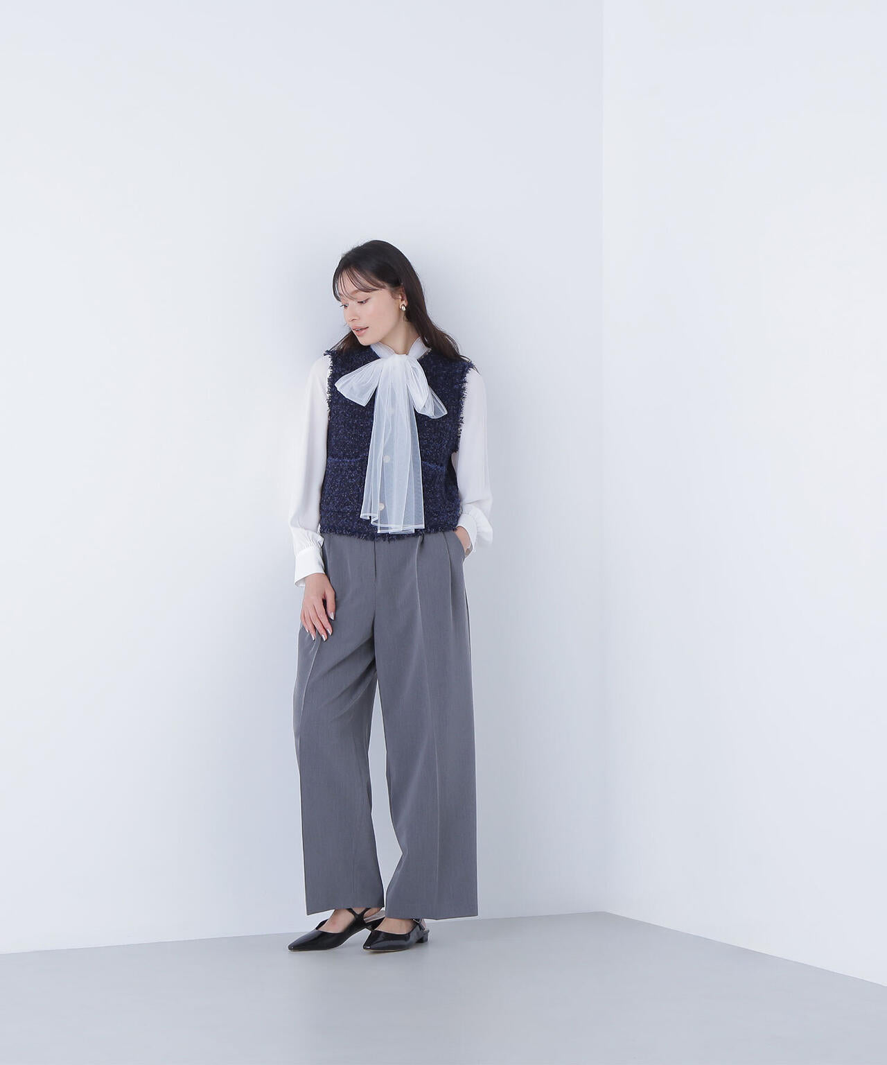 ツイーディーニットジレ