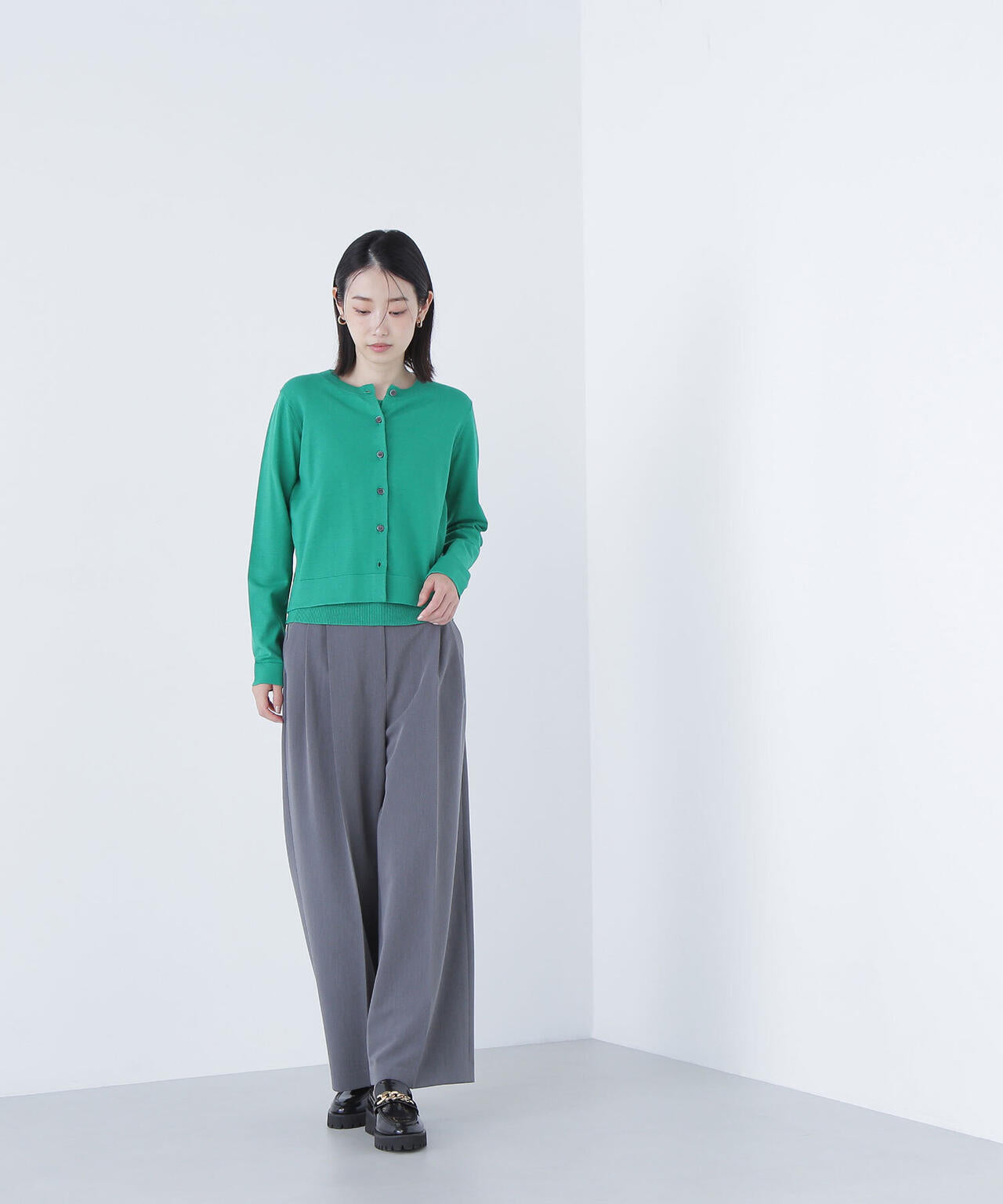 ベーシッククルーネックアンサンブル