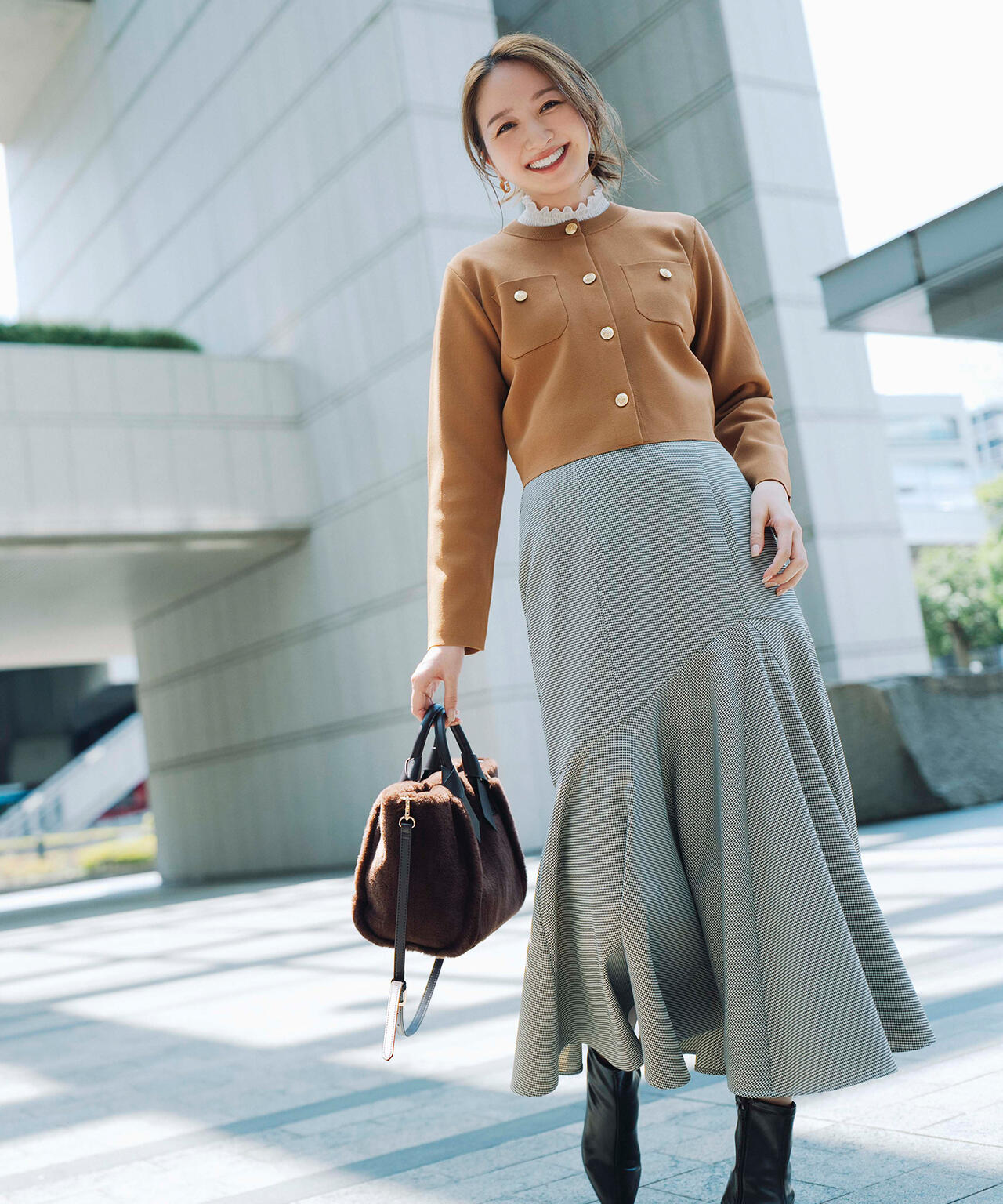 【横浜ジョイナス・mix.tokyo 限定カラー:ダークグリーン】エンブレムボタンニットジャケット