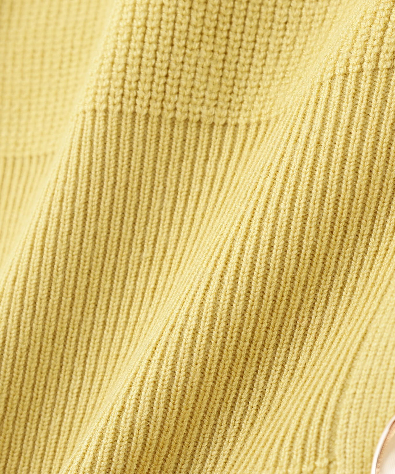 ペプラムフォルムカーディガン