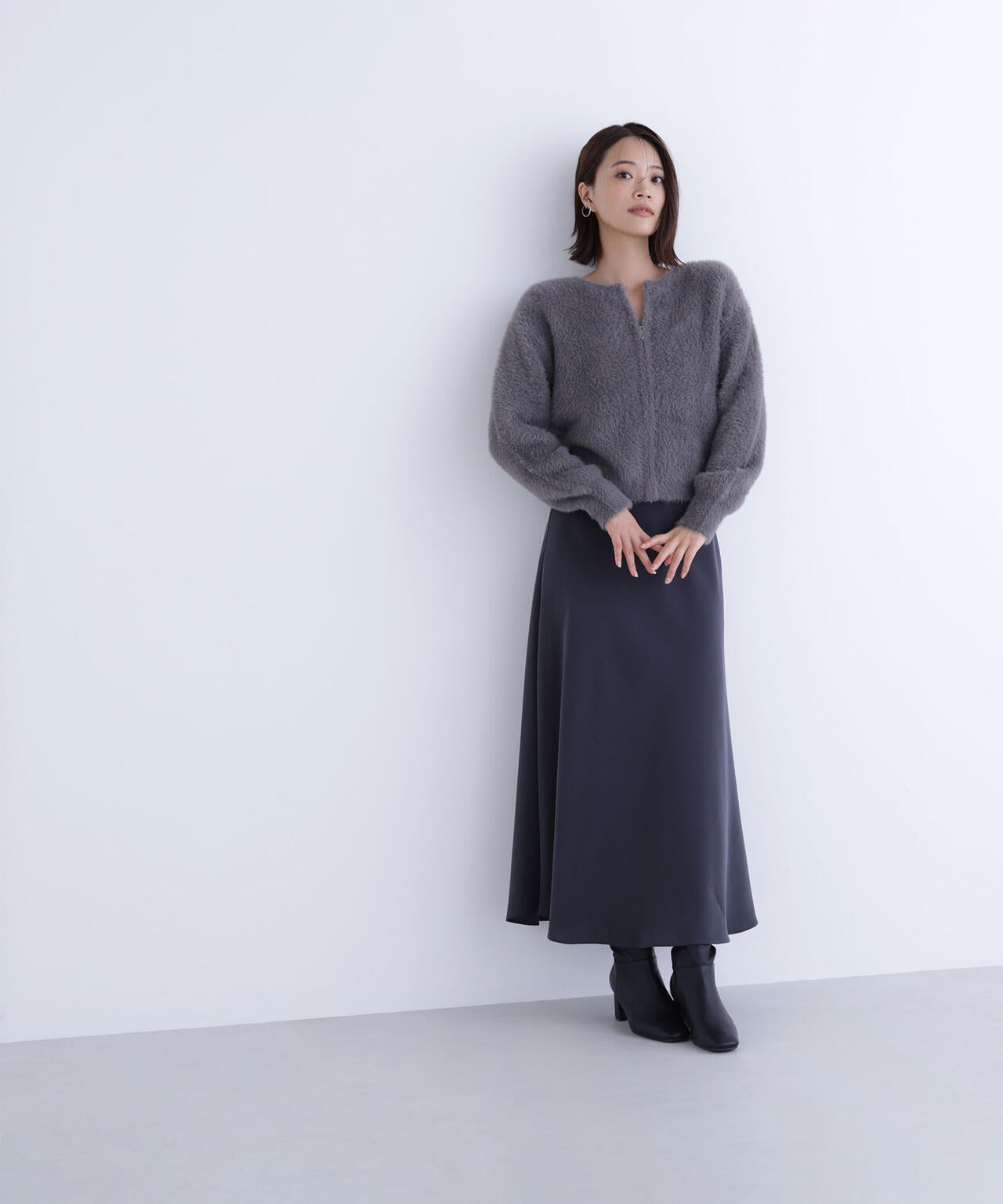 ヘアリージップカーディガン