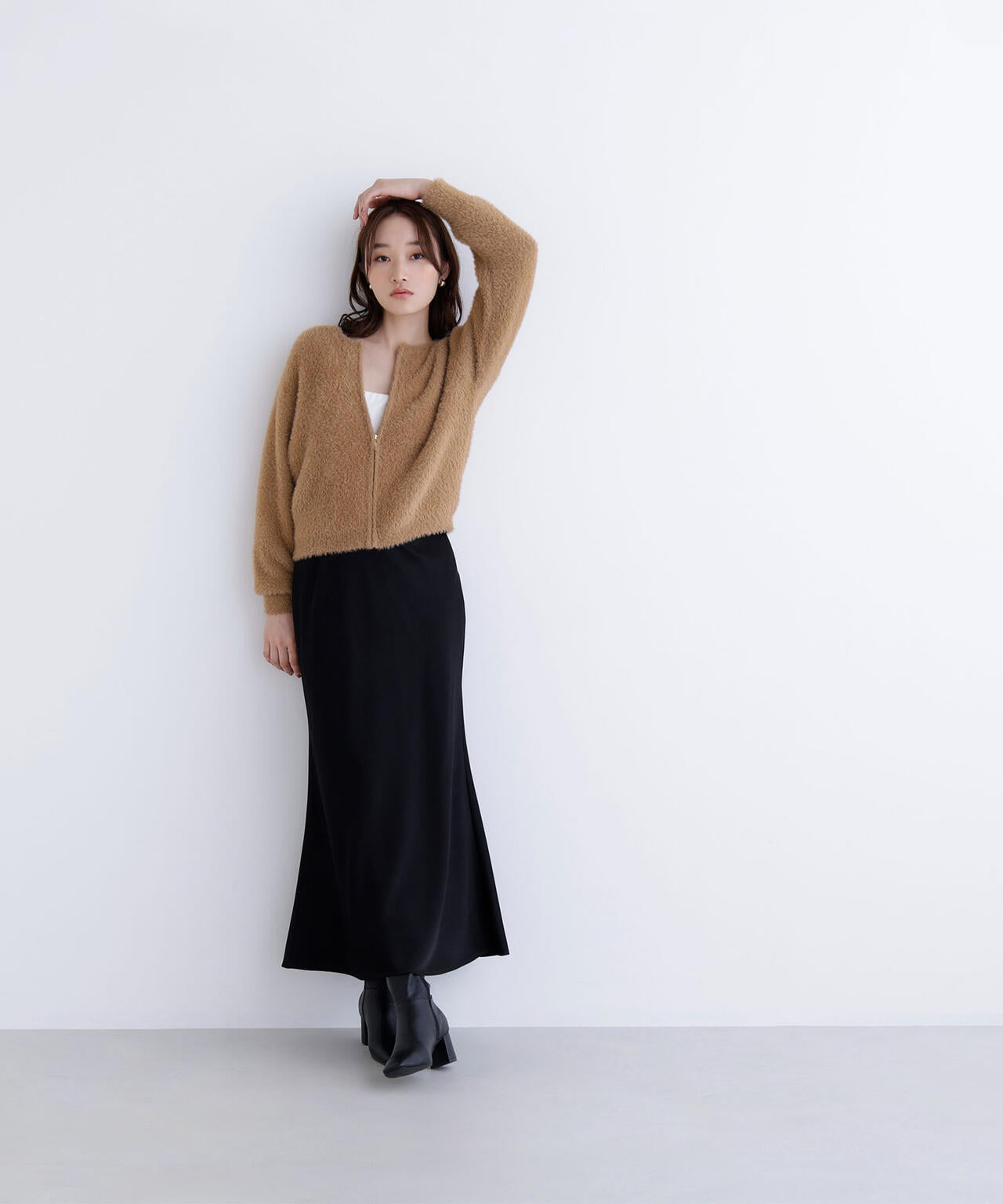 ヘアリージップカーディガン