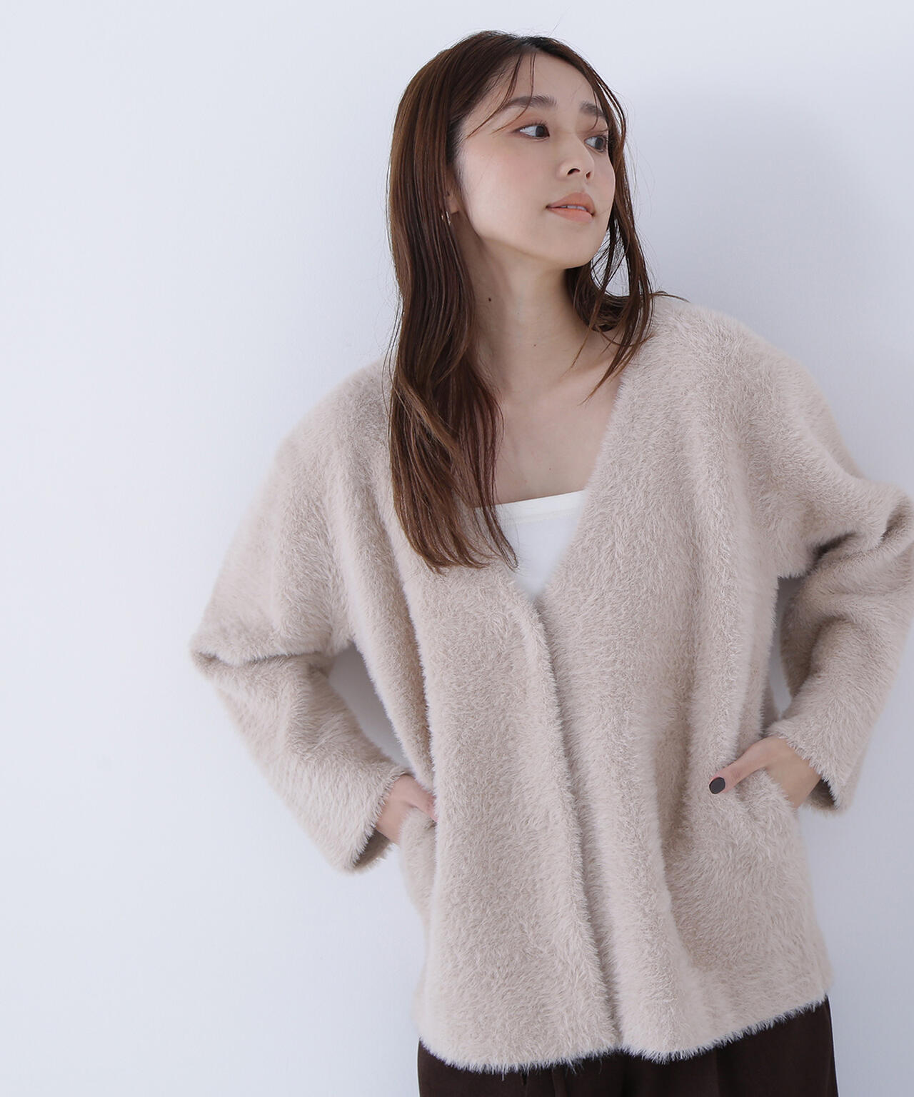 Vネックシャギー接結コーディガン