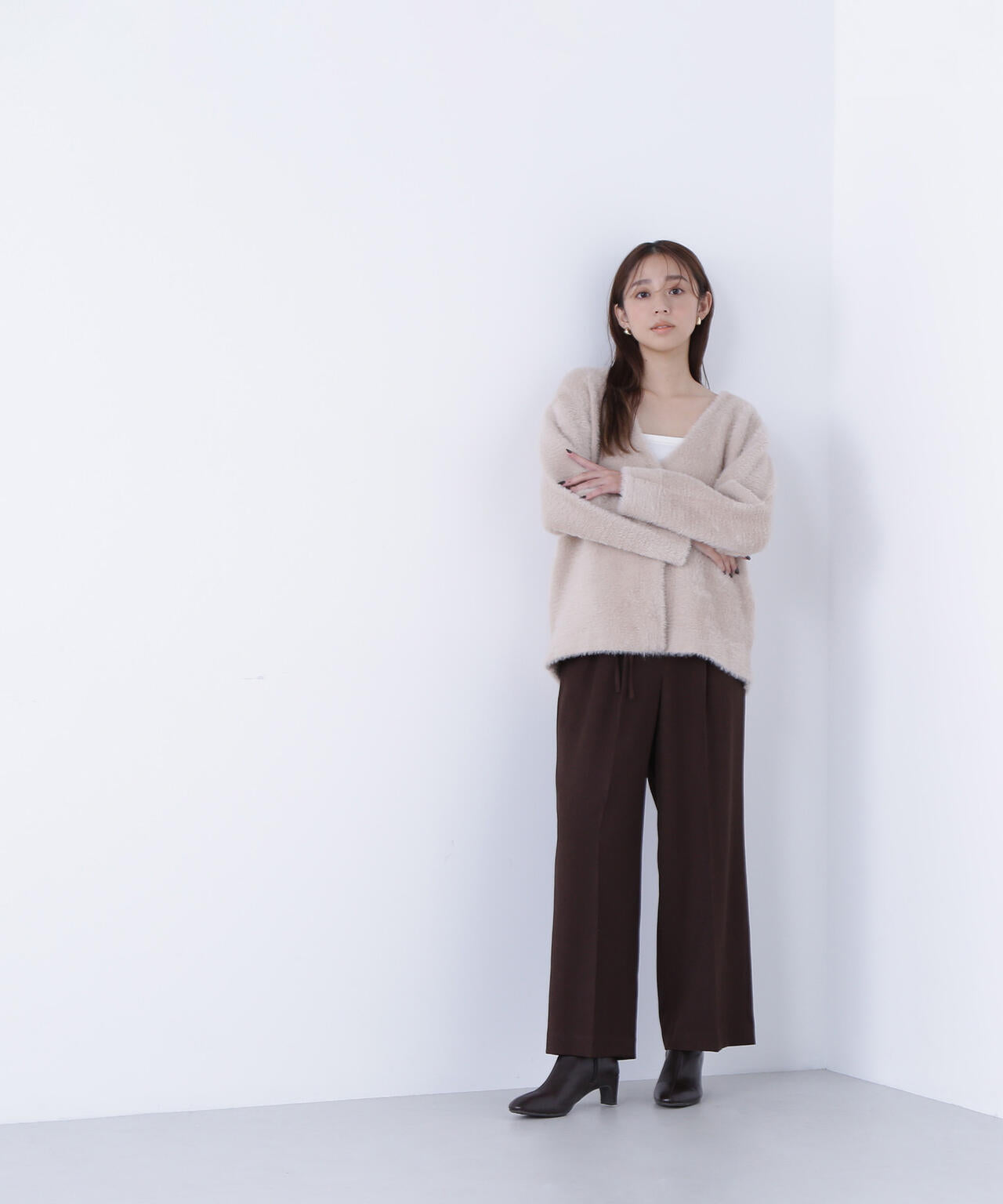 Vネックシャギー接結コーディガン